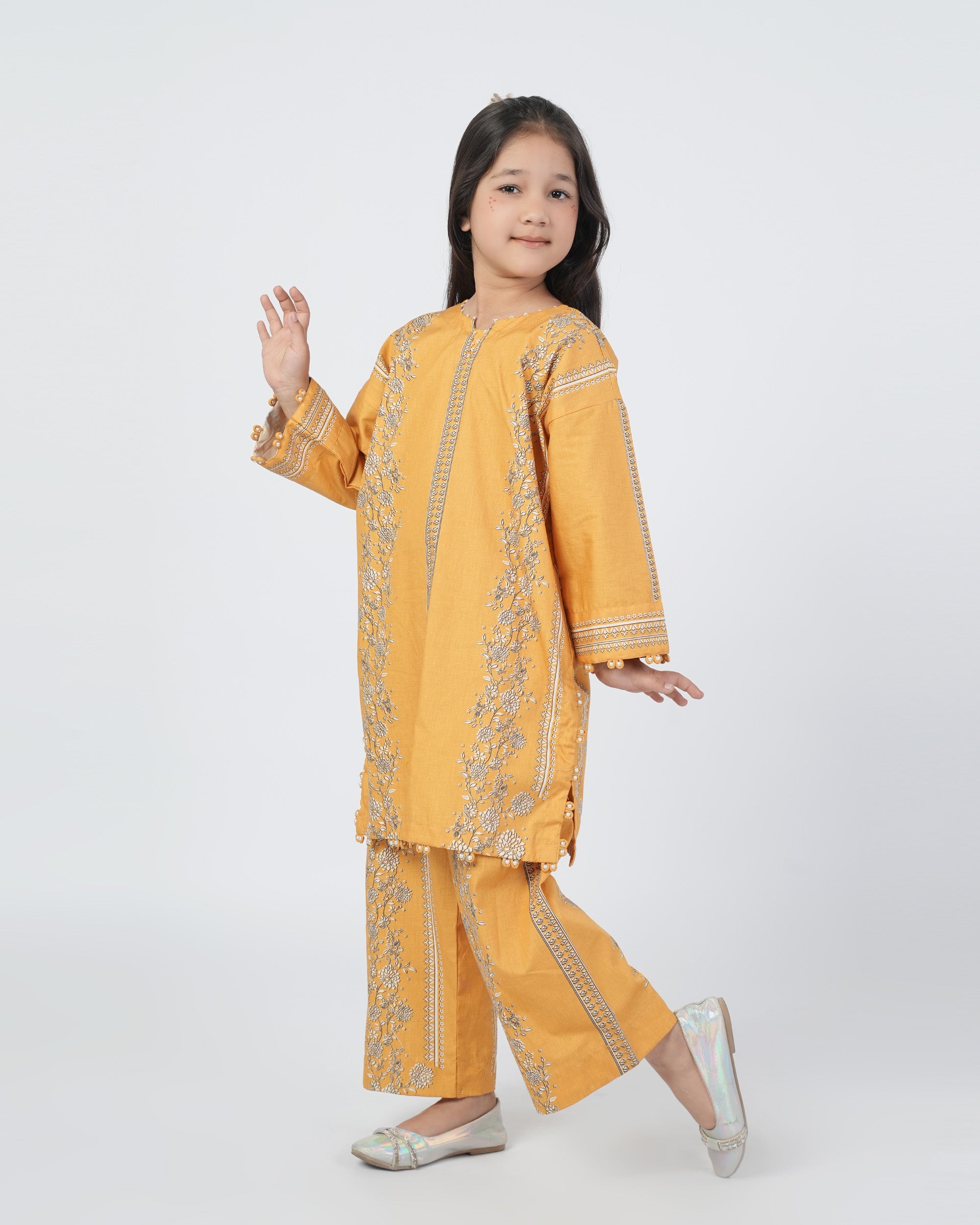 Eminent Girls Shalwar Suit