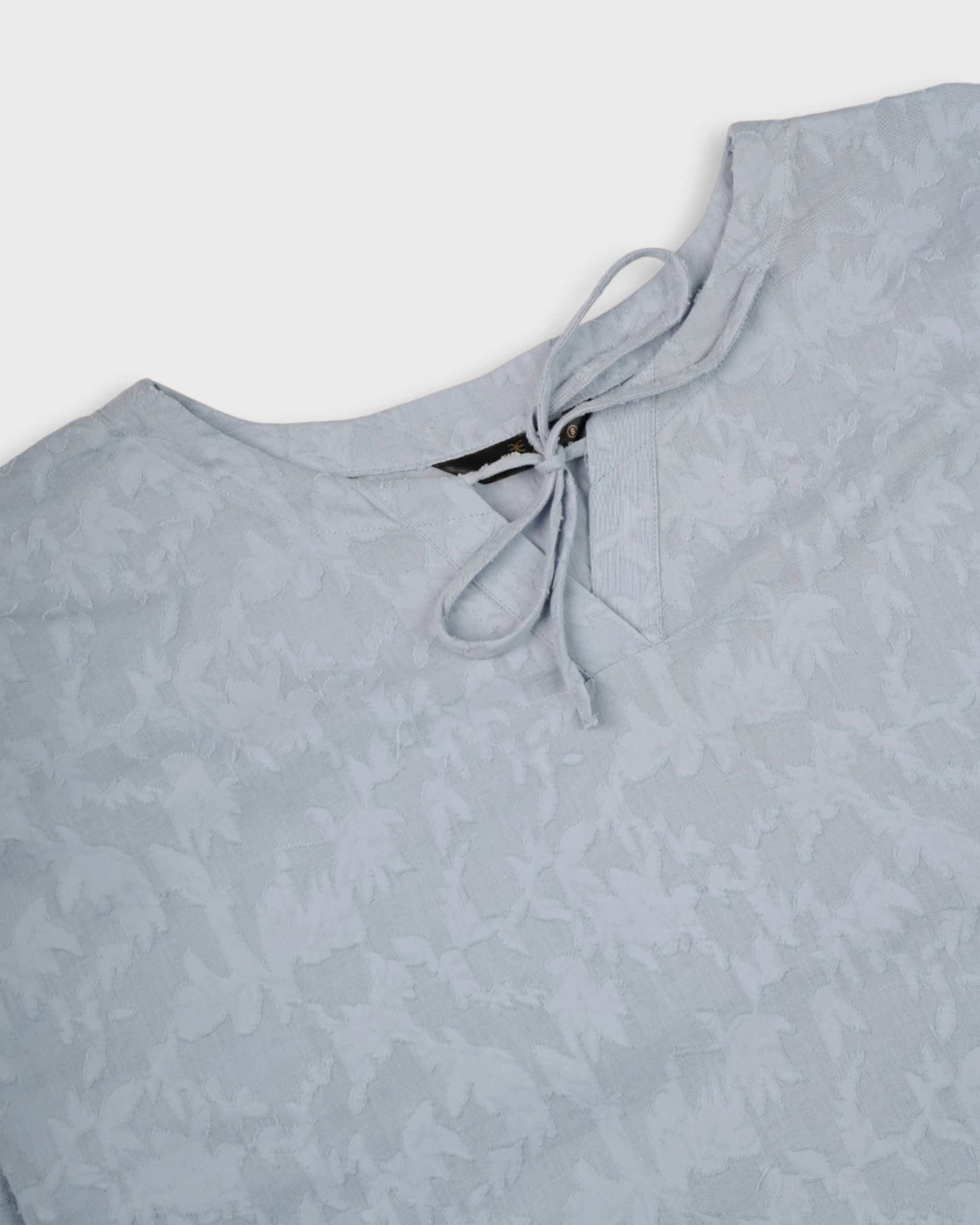 Eminent Women’s Woven Top, Women T-Shirts & Tops, Eminent, Chase Value