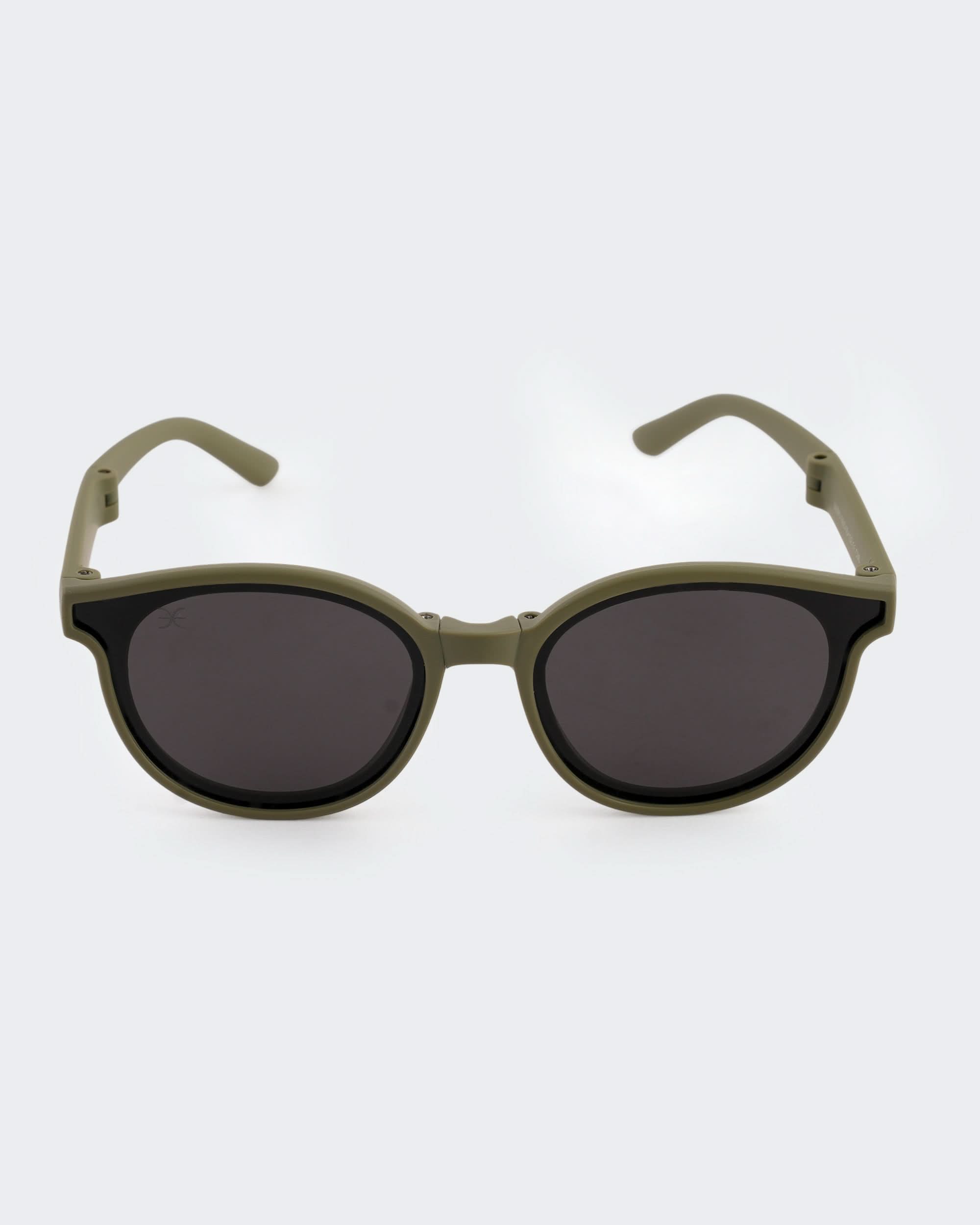Eminent Classic Oval Sunglasses, Girls Sunglasses, Eminent, Chase Value