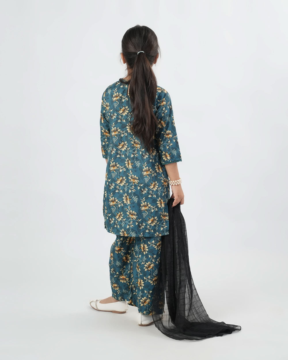 Valuables Girl’s 3PCS Suit, Girls Shalwar Kameez, Chase Value, Chase Value