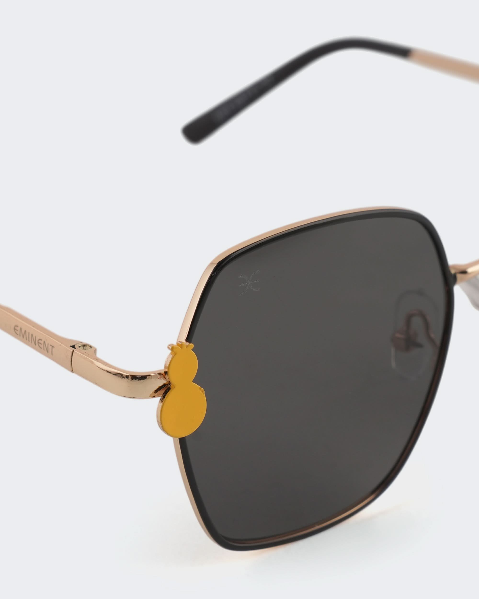 Eminent Oversized Hexagonal Sunglasses, Girls Sunglasses, Eminent, Chase Value