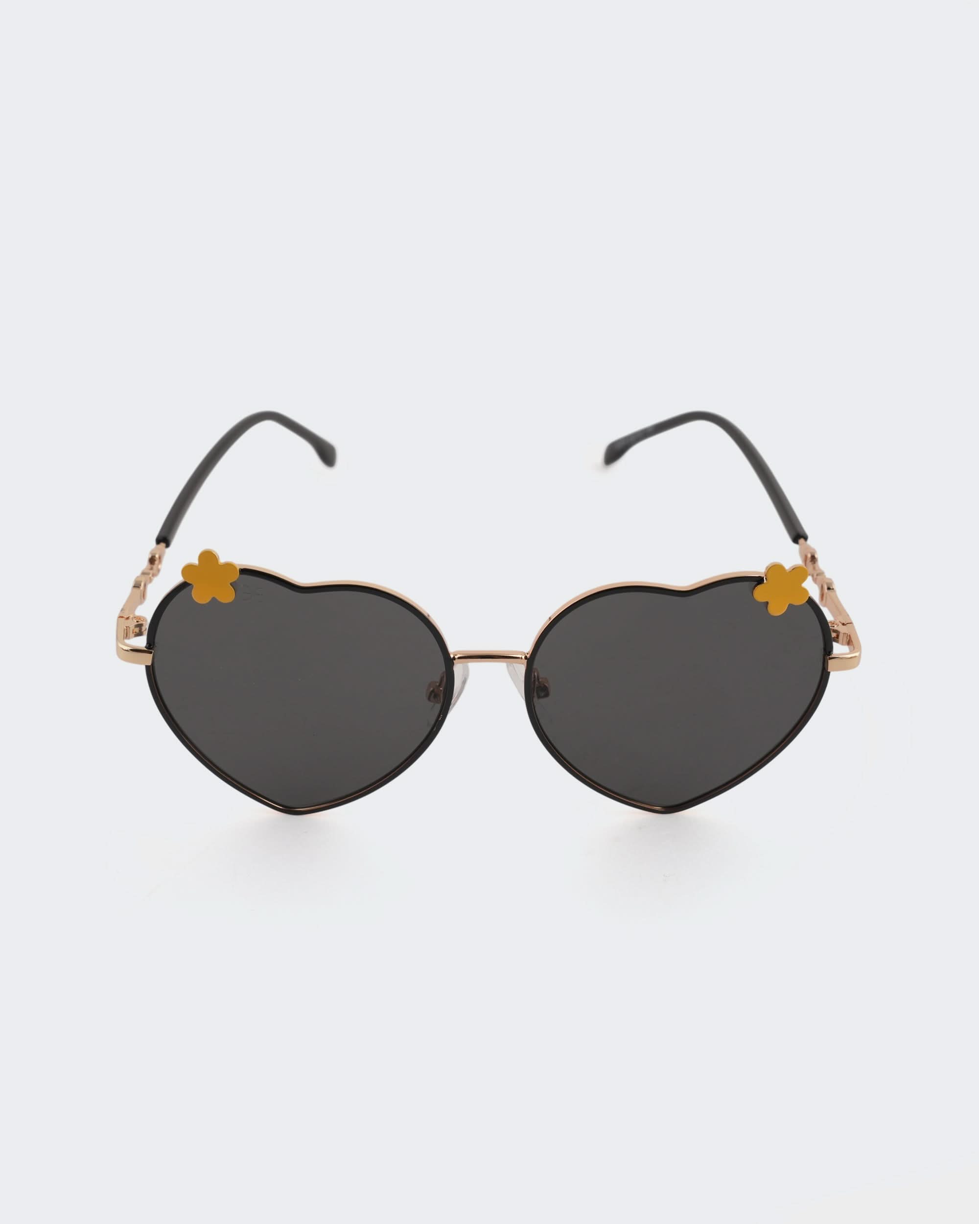 Eminent Cute Heart Shape Sunglasses, Girls Sunglasses, Eminent, Chase Value