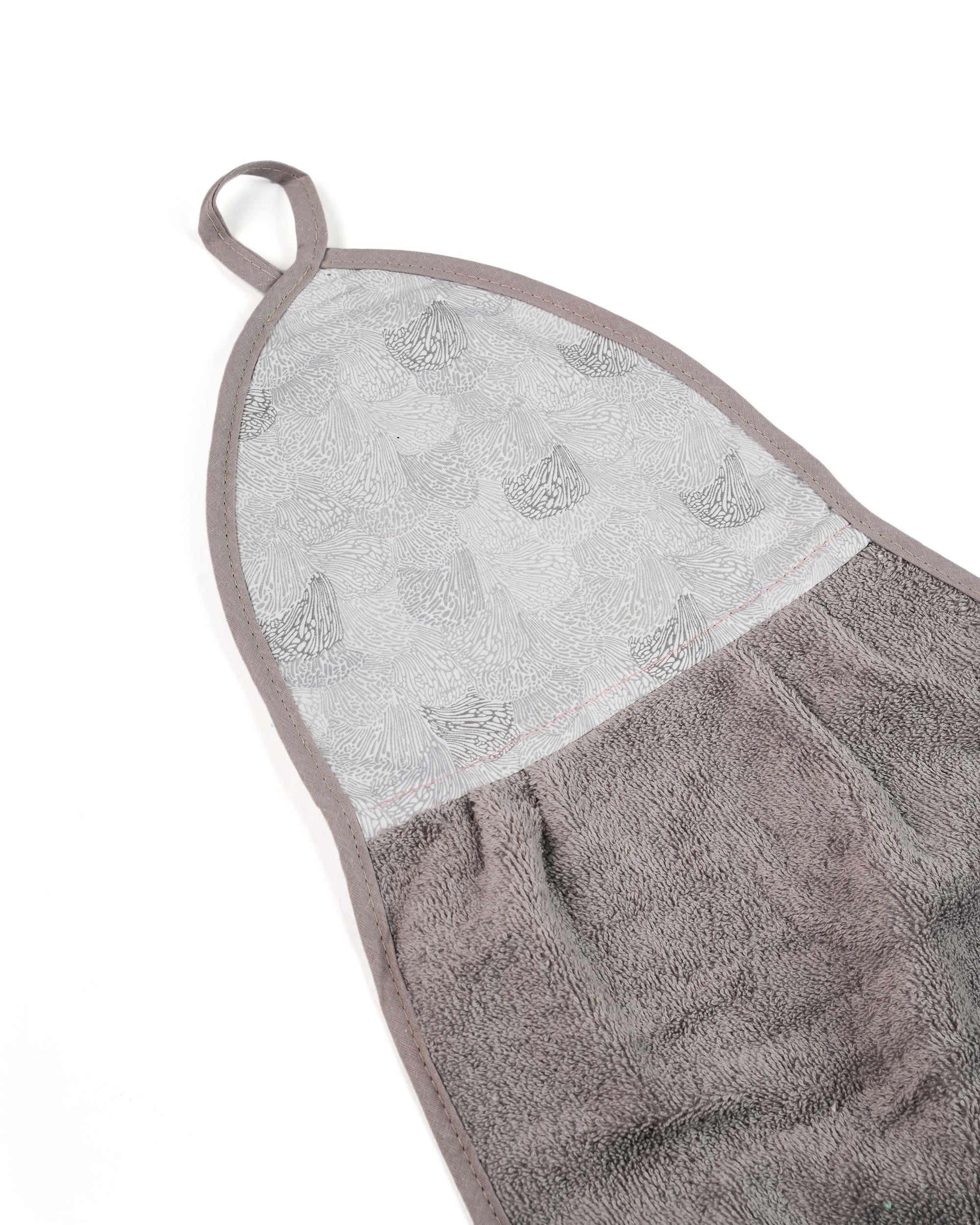 Hanging Towel, Bath Towels, Chase Value, Chase Value