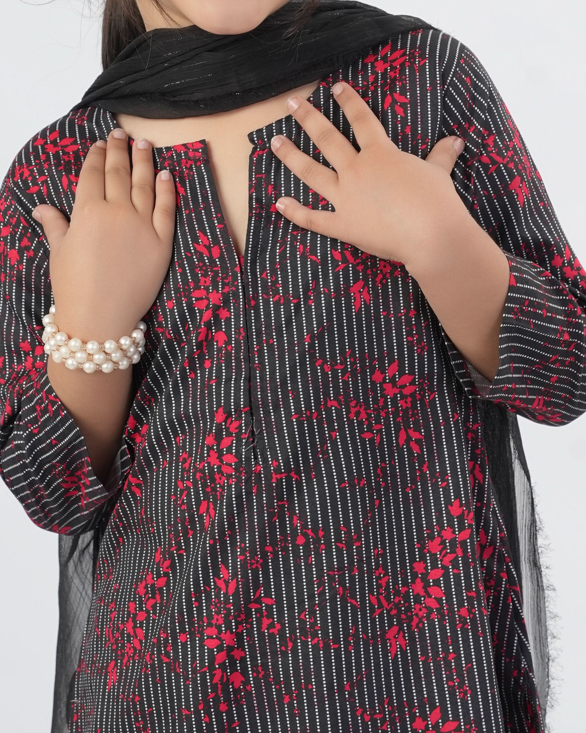 Valuables Girl’s 3PCS Suit, Girls Shalwar Kameez, Chase Value, Chase Value