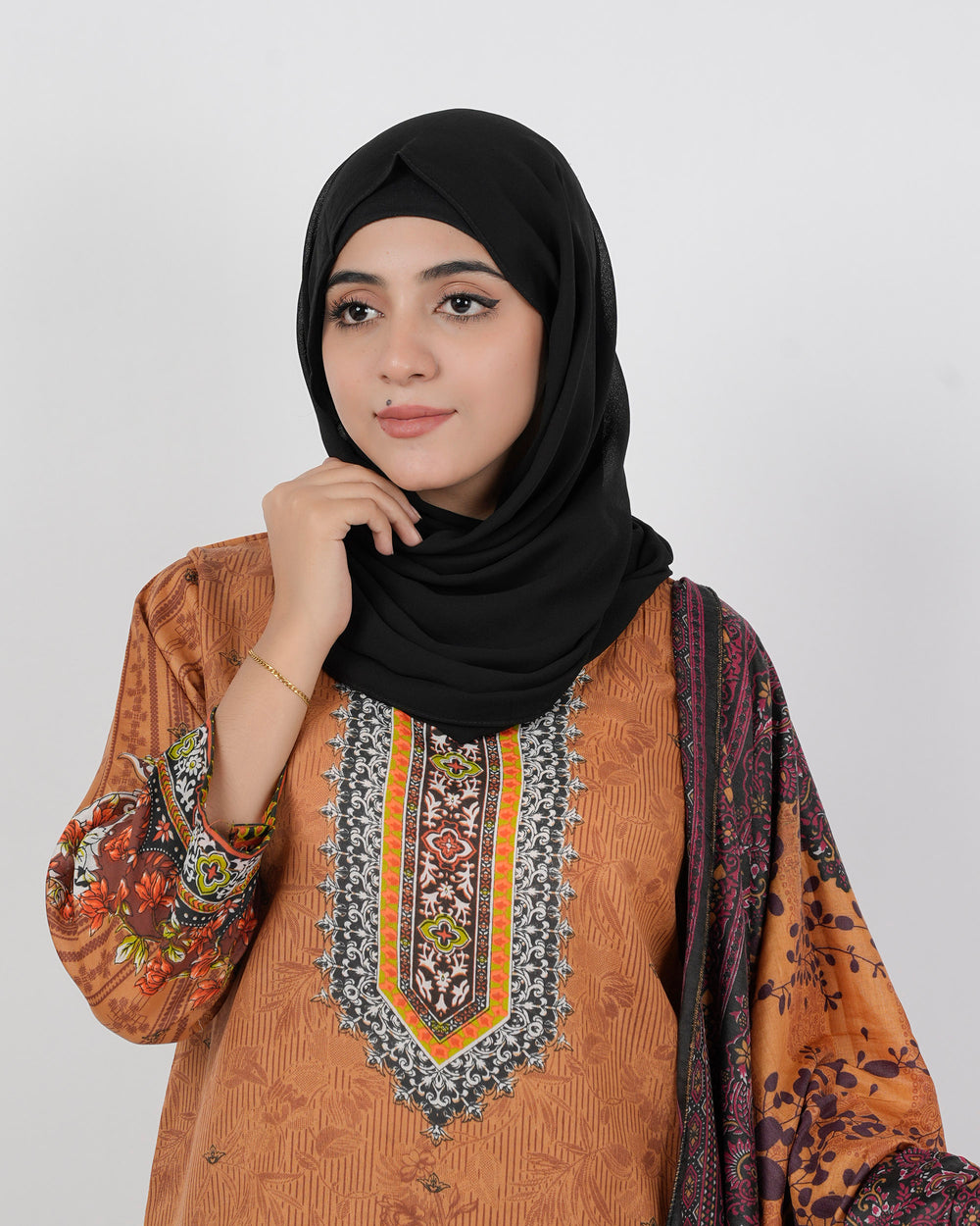 Gul Jee Shahzaib Women 3-Piece Unstitched Suit - 4, Women, 3Pcs Shalwar Suit, Chase Value, Chase Value