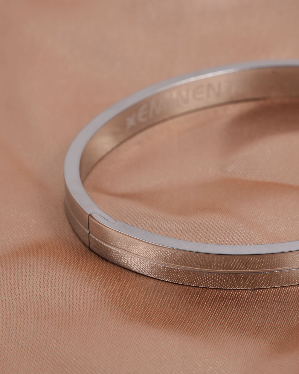 Eminent Women's Bracelet - Silver, Women Bangles & Bracelets, Eminent, Chase Value