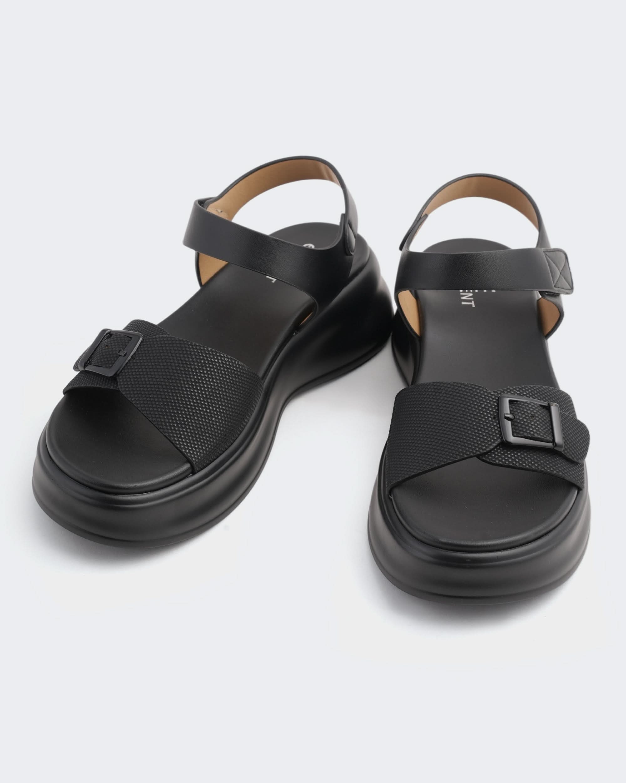 Eminent Women Softy, Women Sandals, Eminent, Chase Value