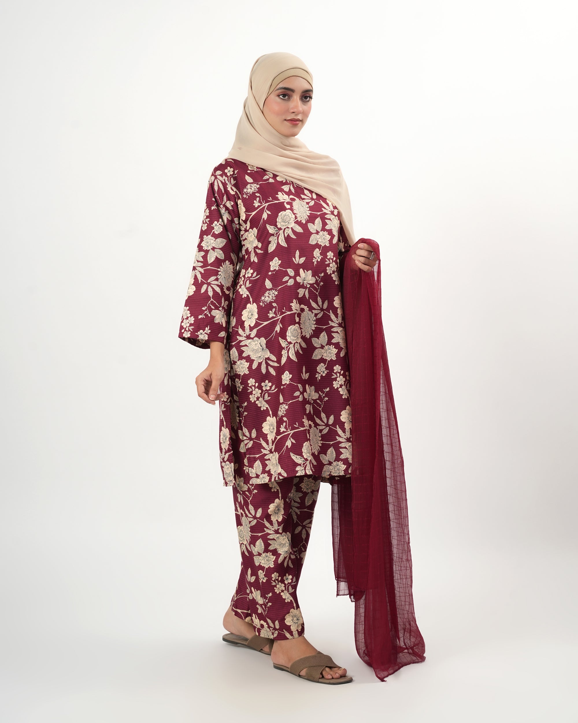 Valuables Women’s Printed 3-Pcs Suit