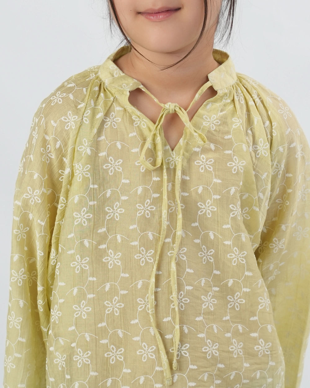 Girls Woven Top, Girls Tops, Eminent, Chase Value