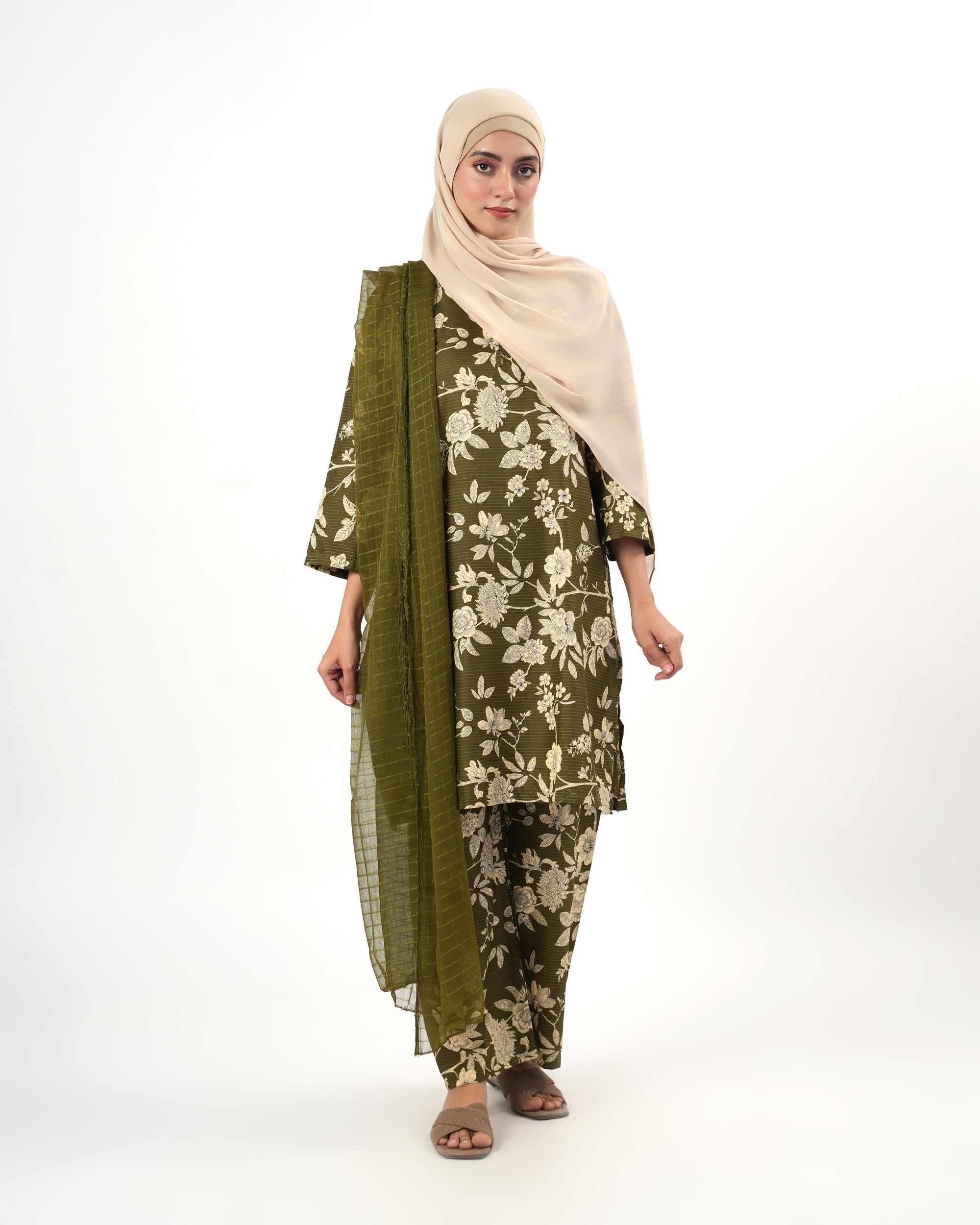 Valuables Women’s Printed 3-Pcs Suit