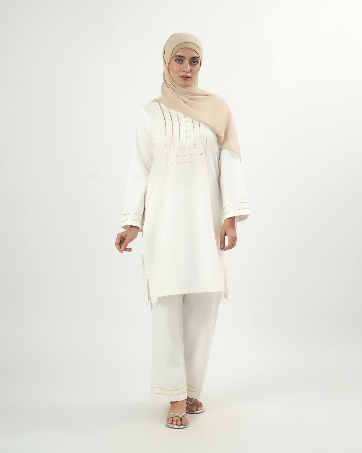 Valuables Women's Printed 2 Pc Suit