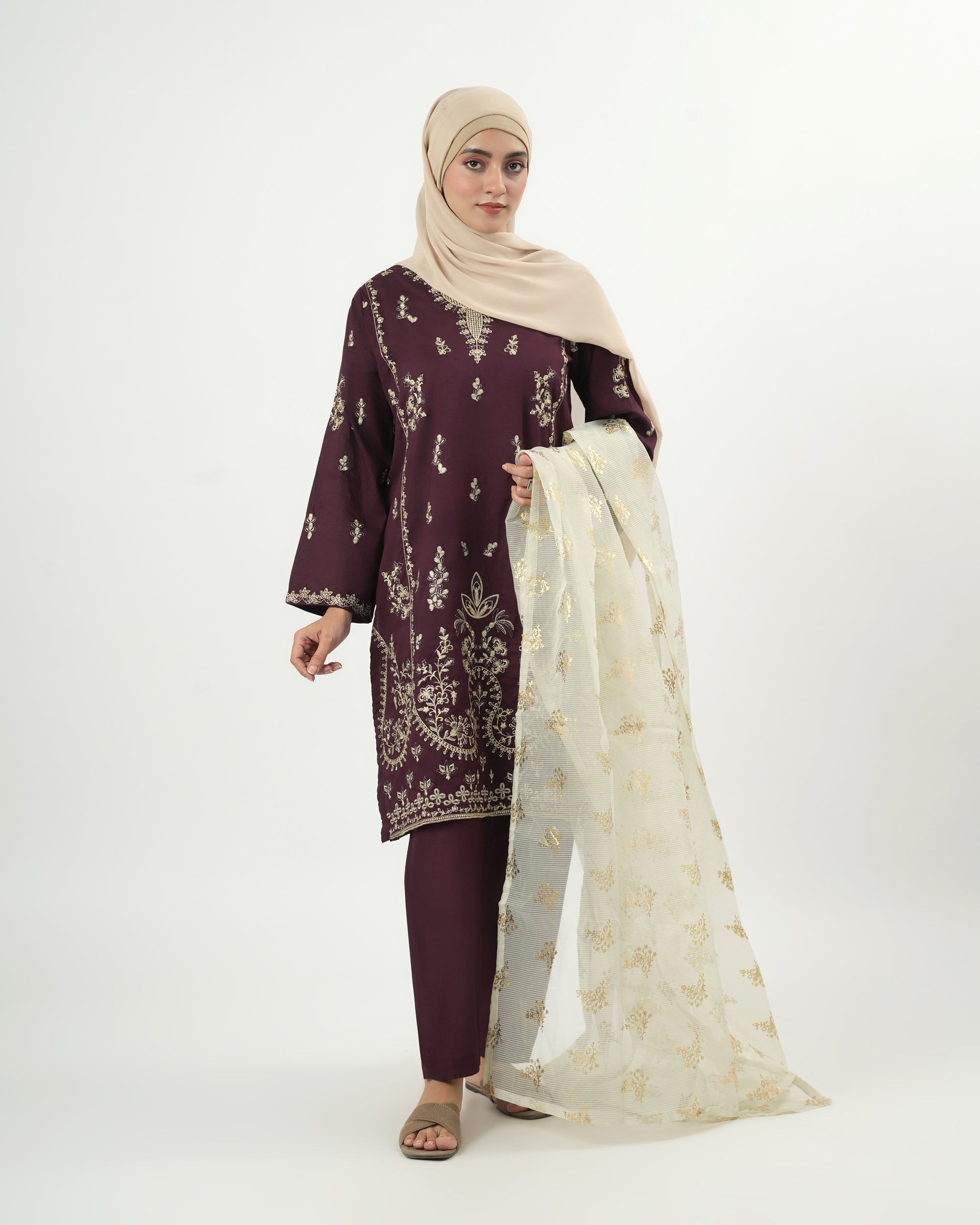 Valuables Women's Embroidered 3Pc Suit