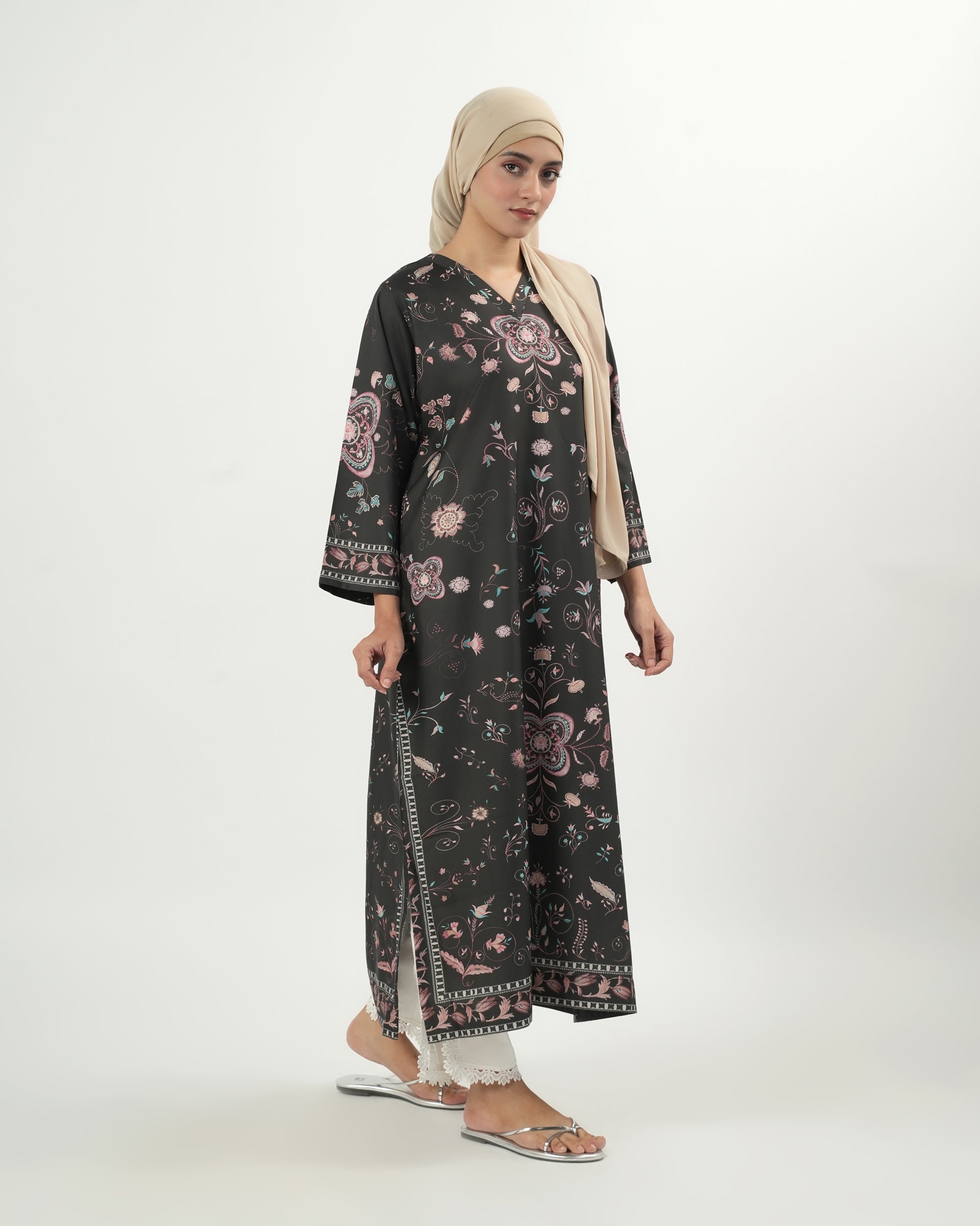Valuables Women's Printed Kaftan