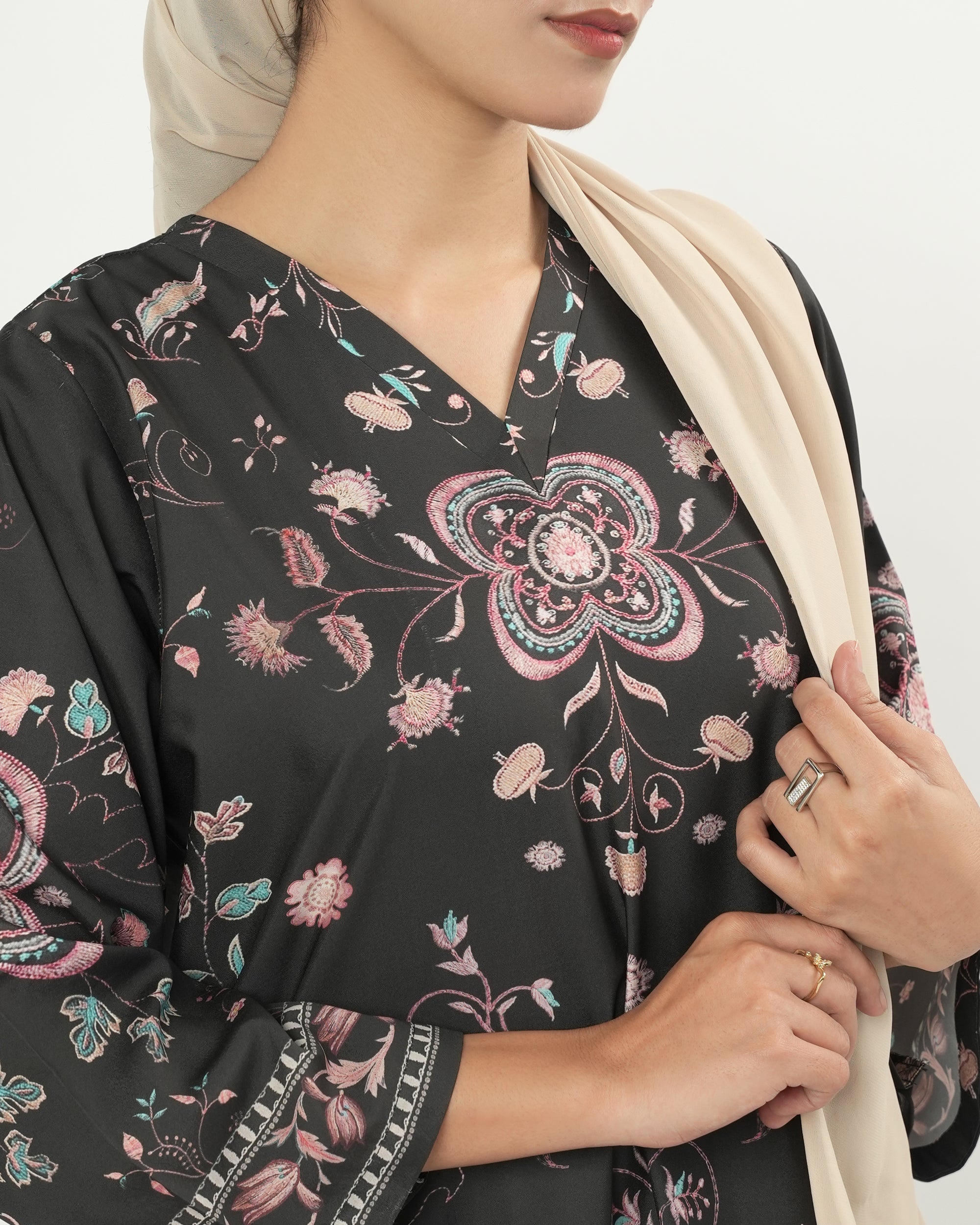 Valuables Women's Printed Kaftan