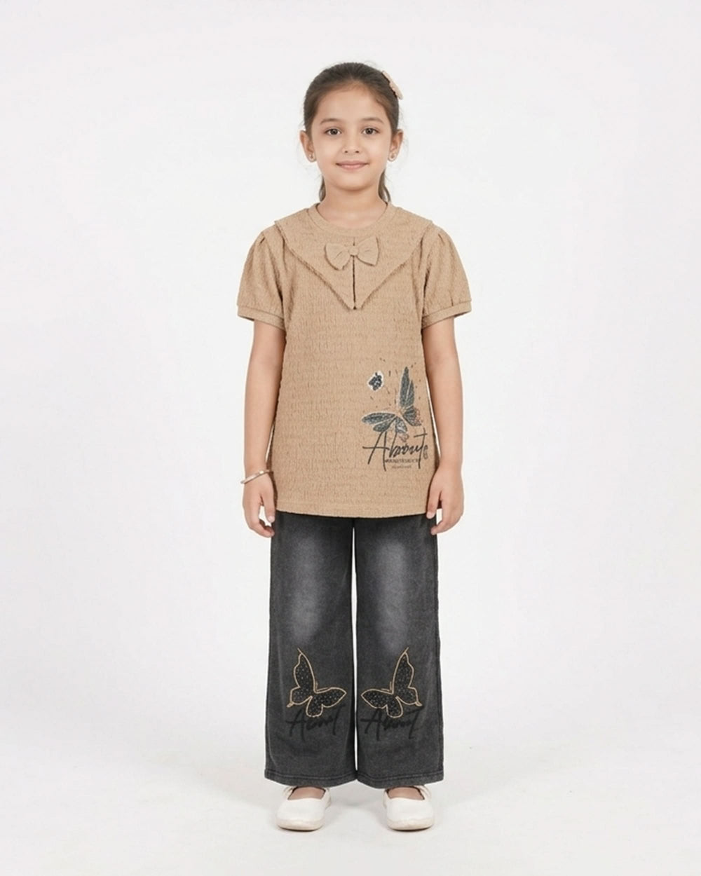 Girls Half Sleeves Suit, Girls Half Sleeves Suit, Chase Value, Chase Value