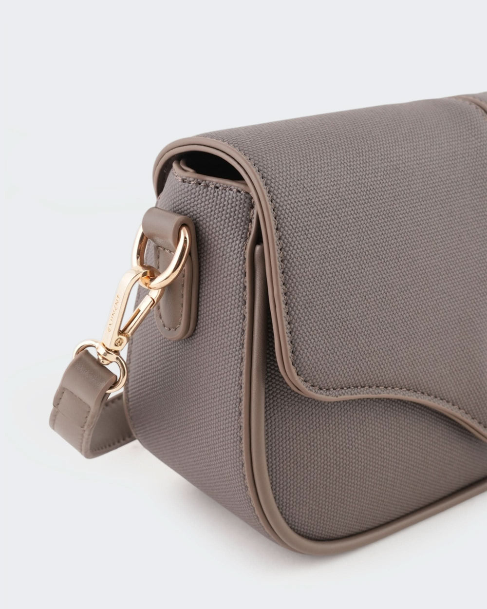 Eminent Women's Shoulder Bag, Women Bags, Eminent, Chase Value