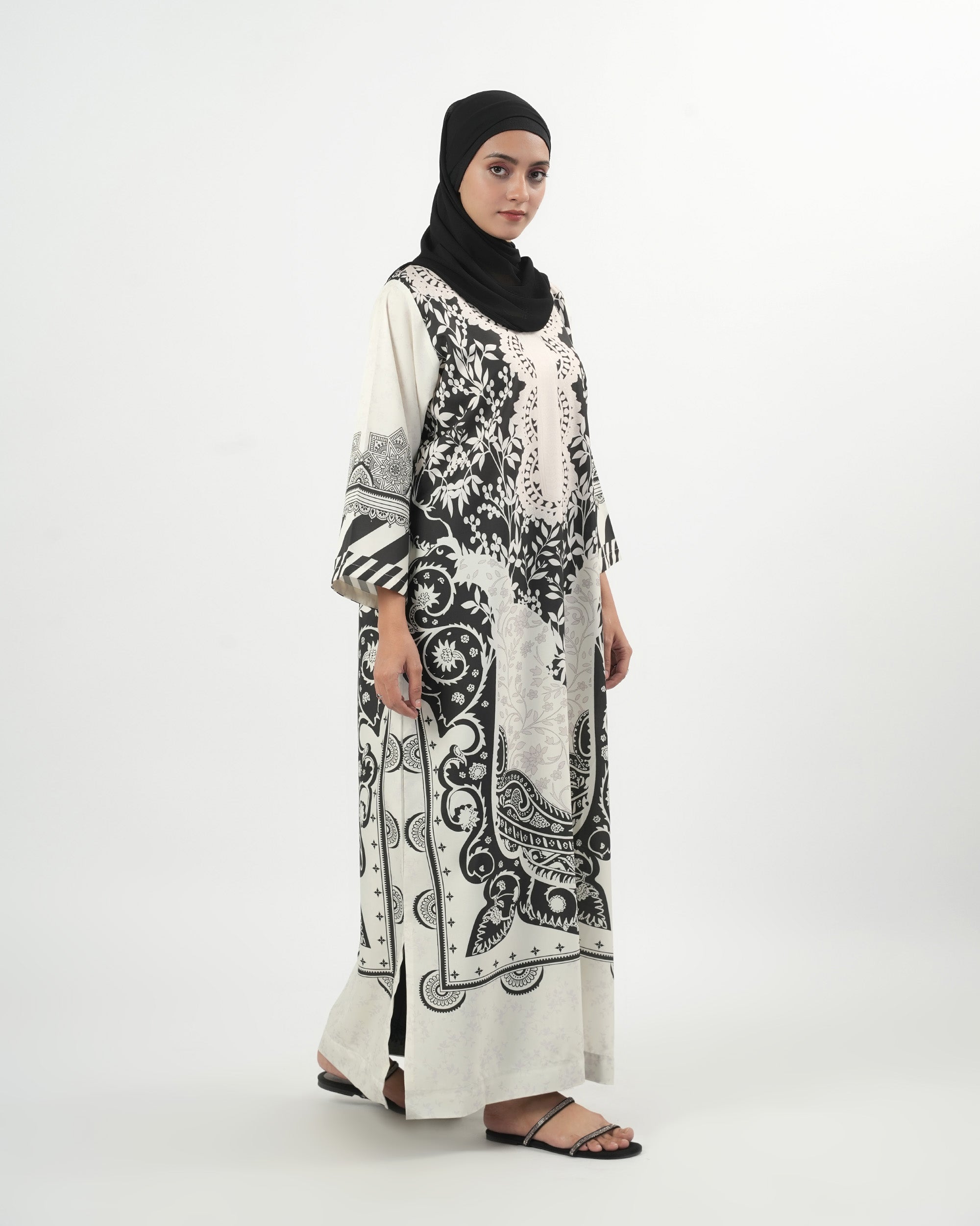 Valuables Women's Printed Kaftan