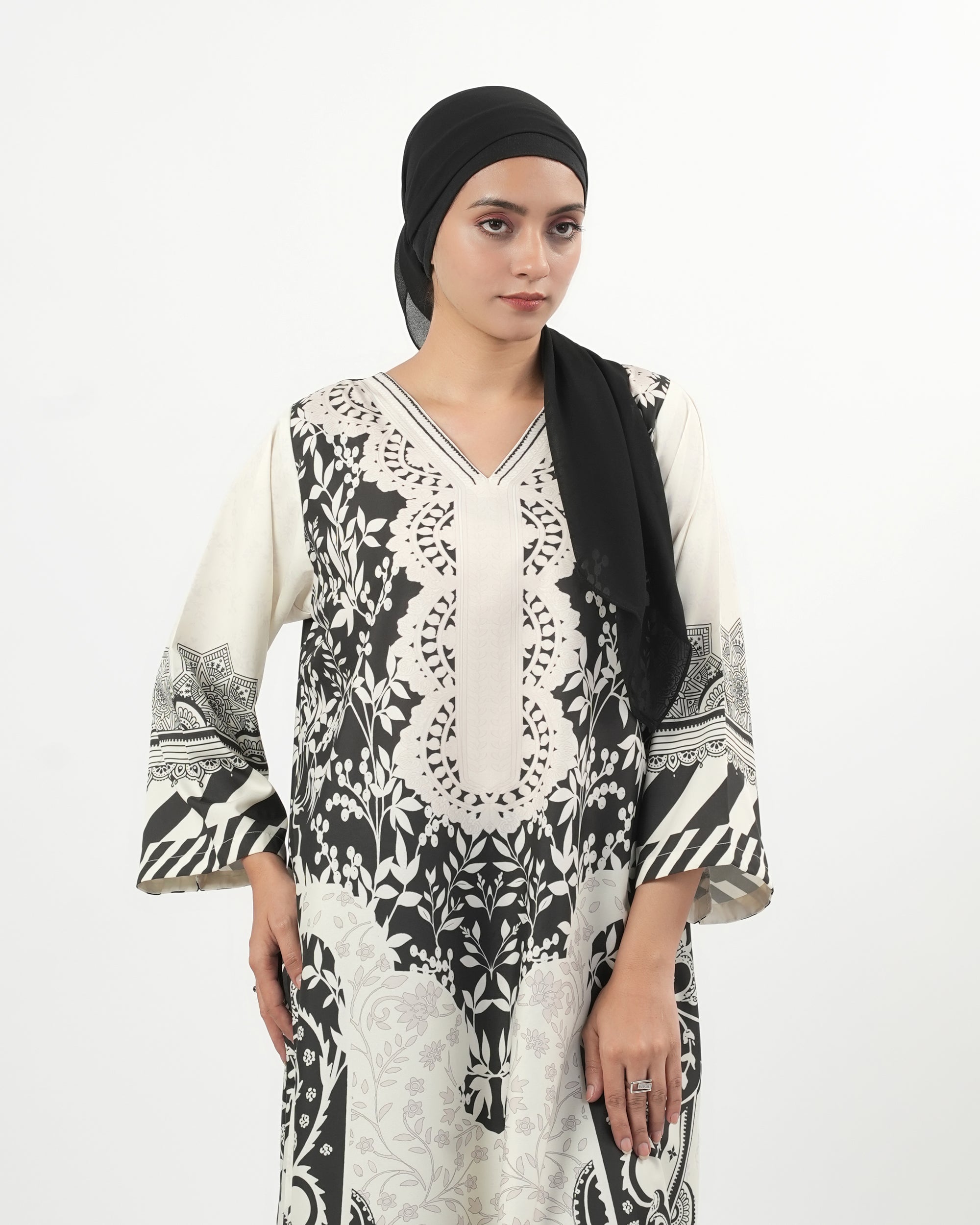 Valuables Women's Printed Kaftan