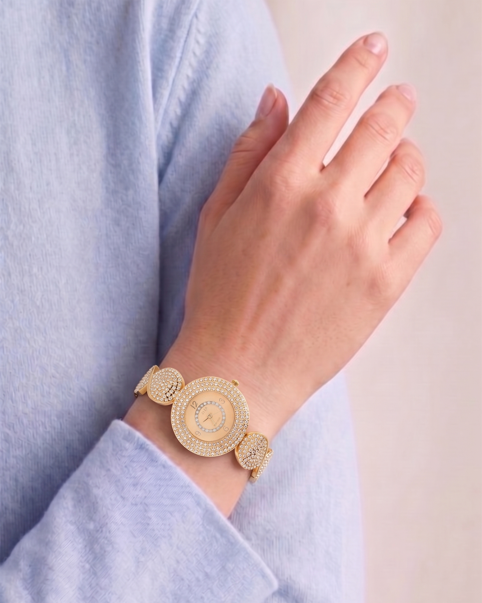 Women's Watch - Golden, Women Watches, Chase Value, Chase Value