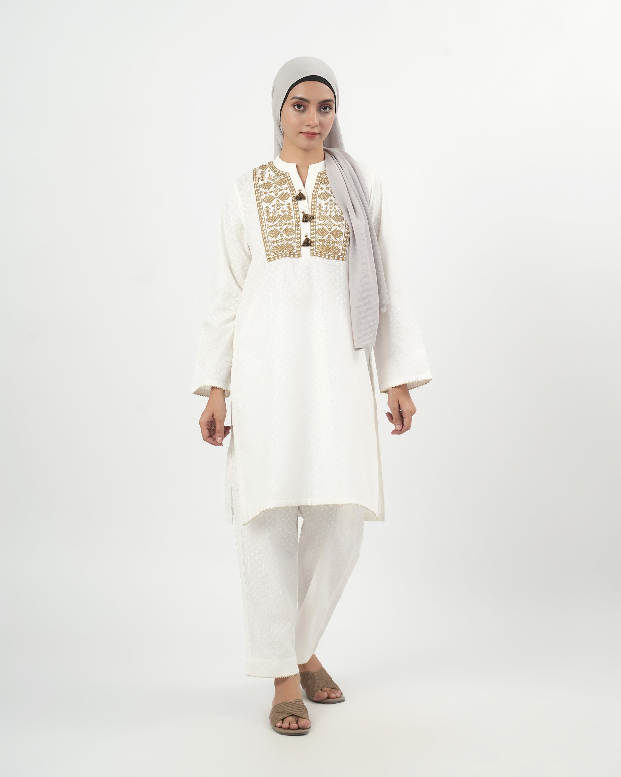 Valuables Women's Embroidered 2 Pcs Suit