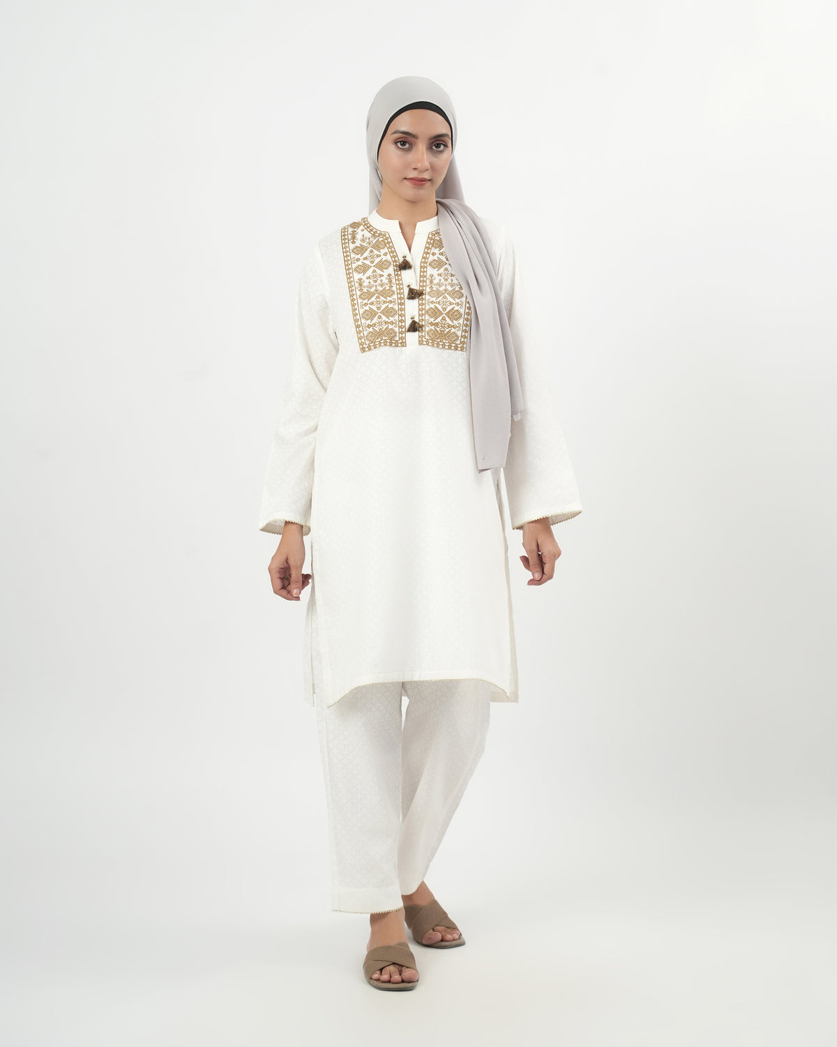 Valuables Women's Embroidered 2 Pcs Suit