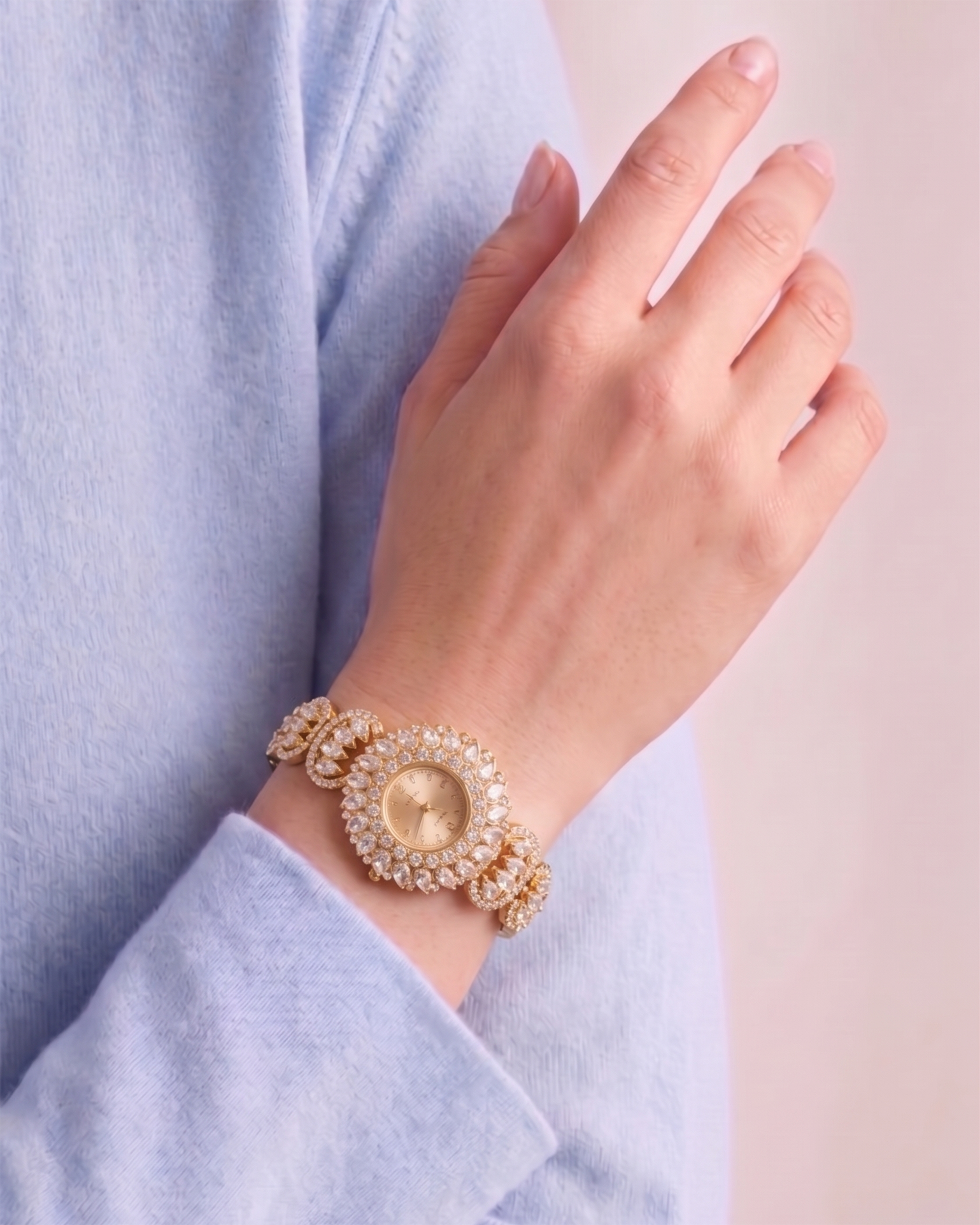 Women's Watch - Golden, Women Watches, Chase Value, Chase Value
