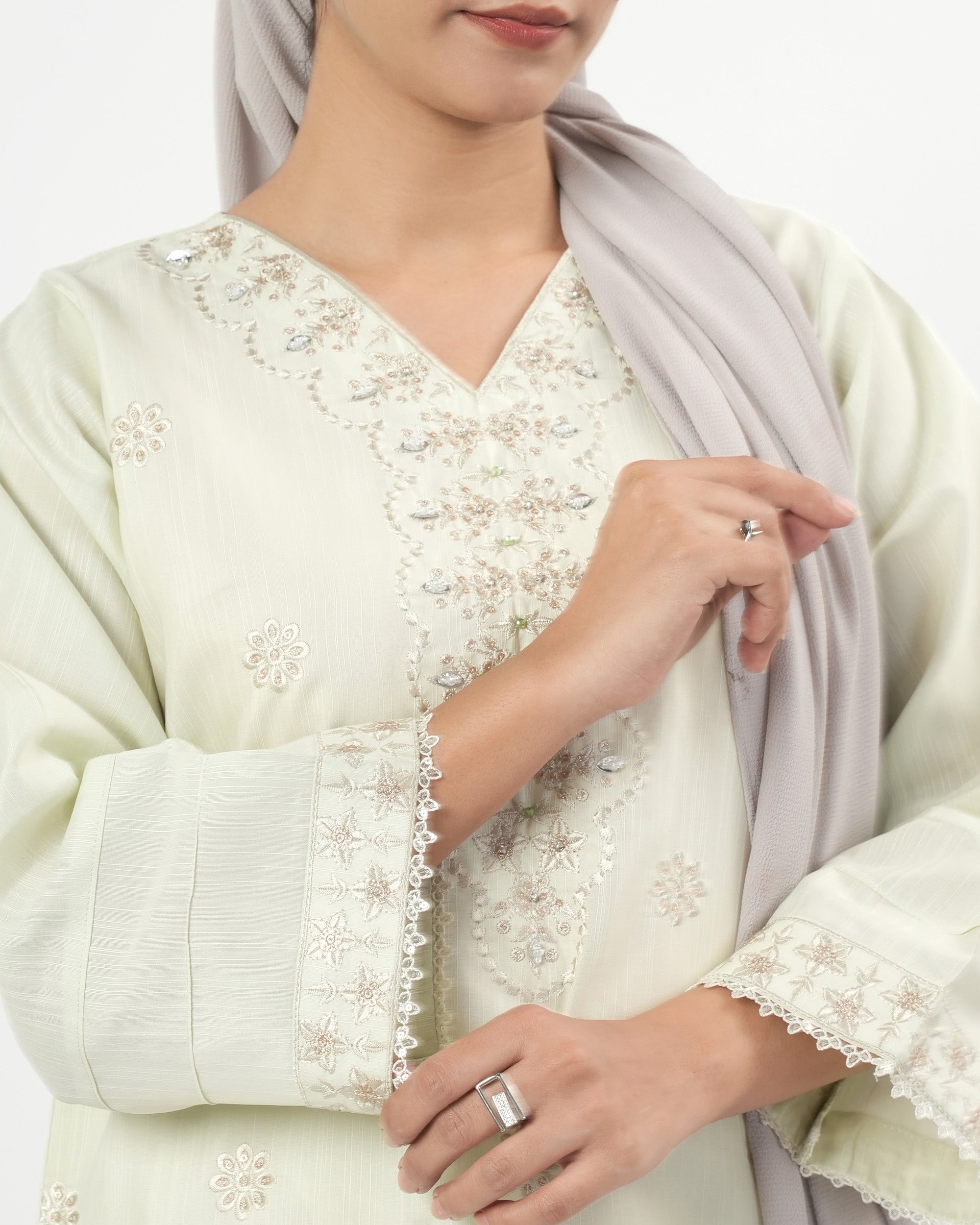 Valuables Women's Embroidered 2Pc Suit
