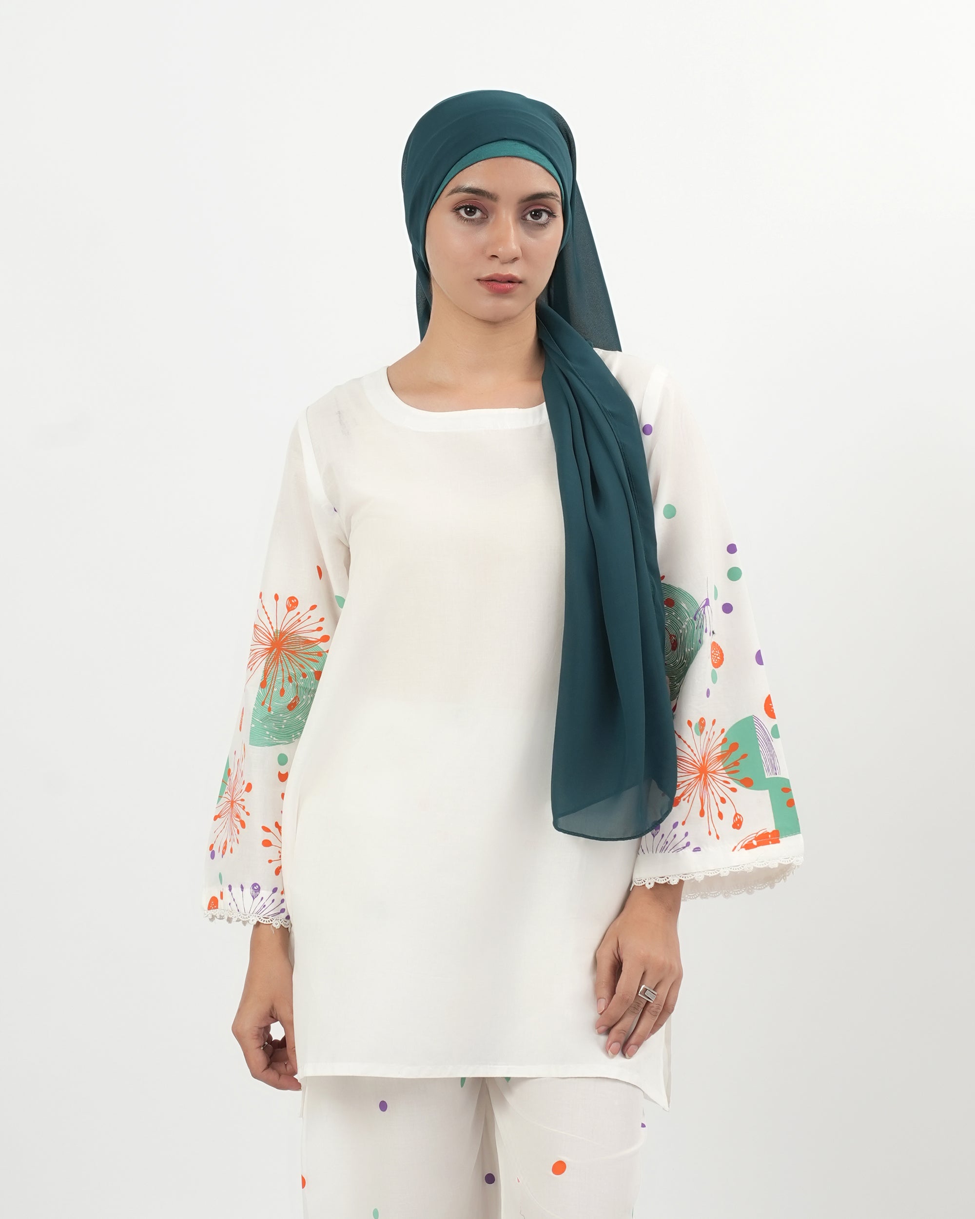 Valuables Women's Screen Printed 2Pc Suit