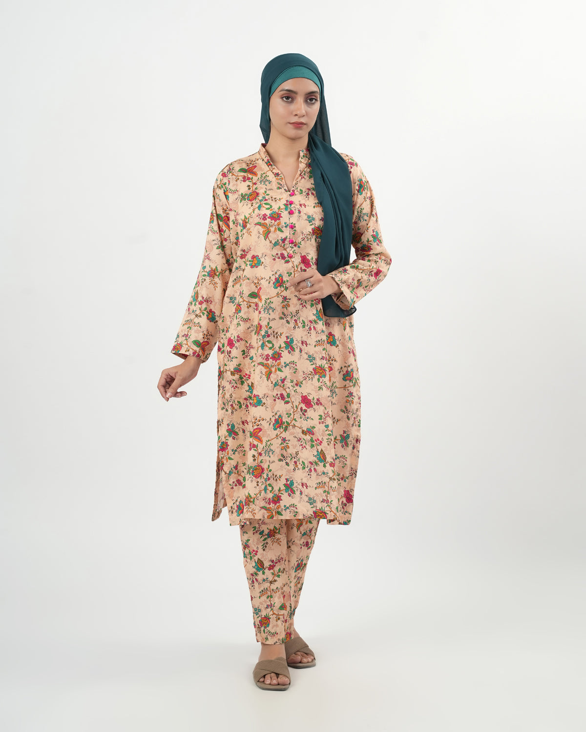 Valuables Women’s Printed Lawn 2 Pcs Suit
