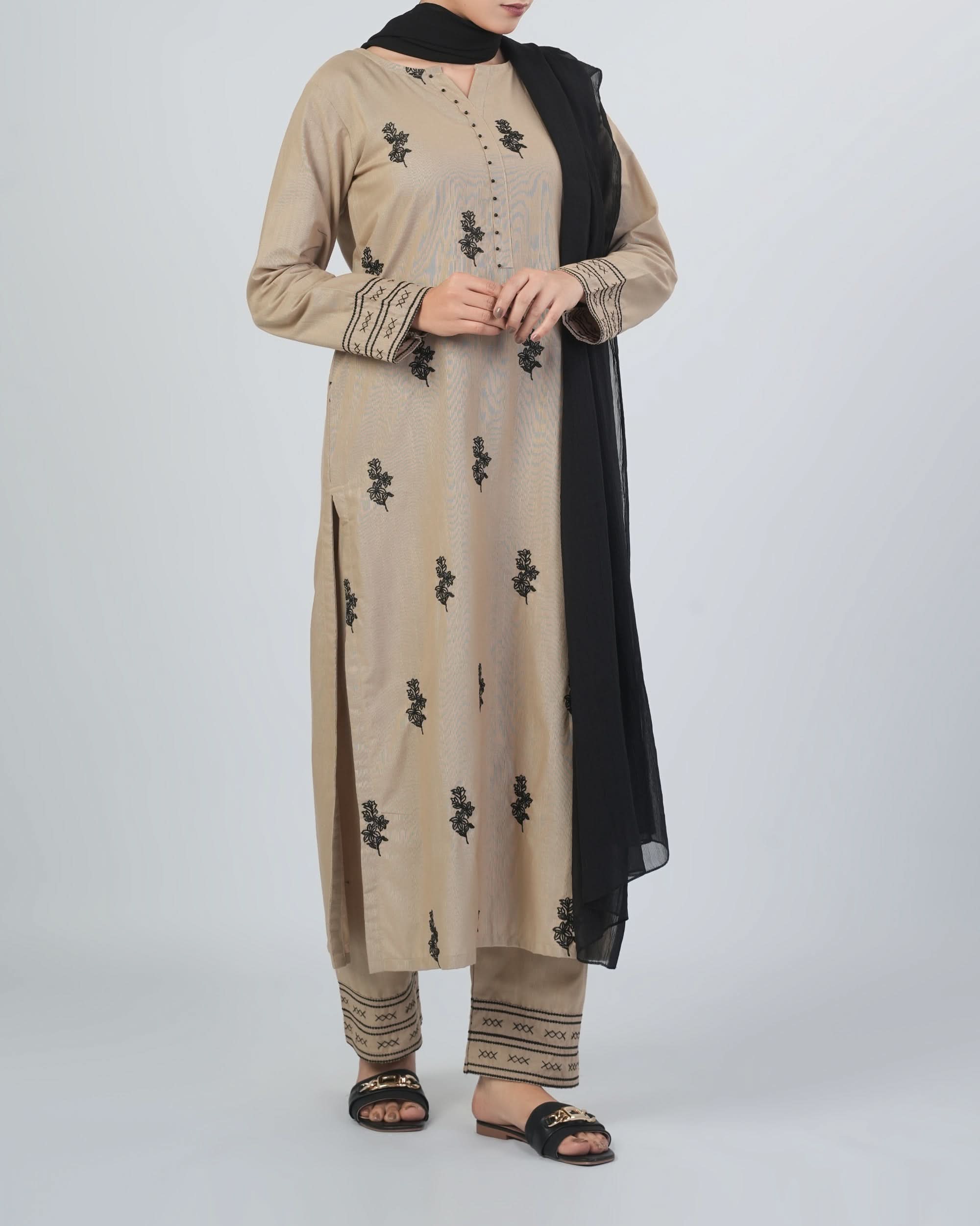 Women's Khaddar Embroidered 3Pcs Suit, Women Shalwar Suits, Chase Value, Chase Value