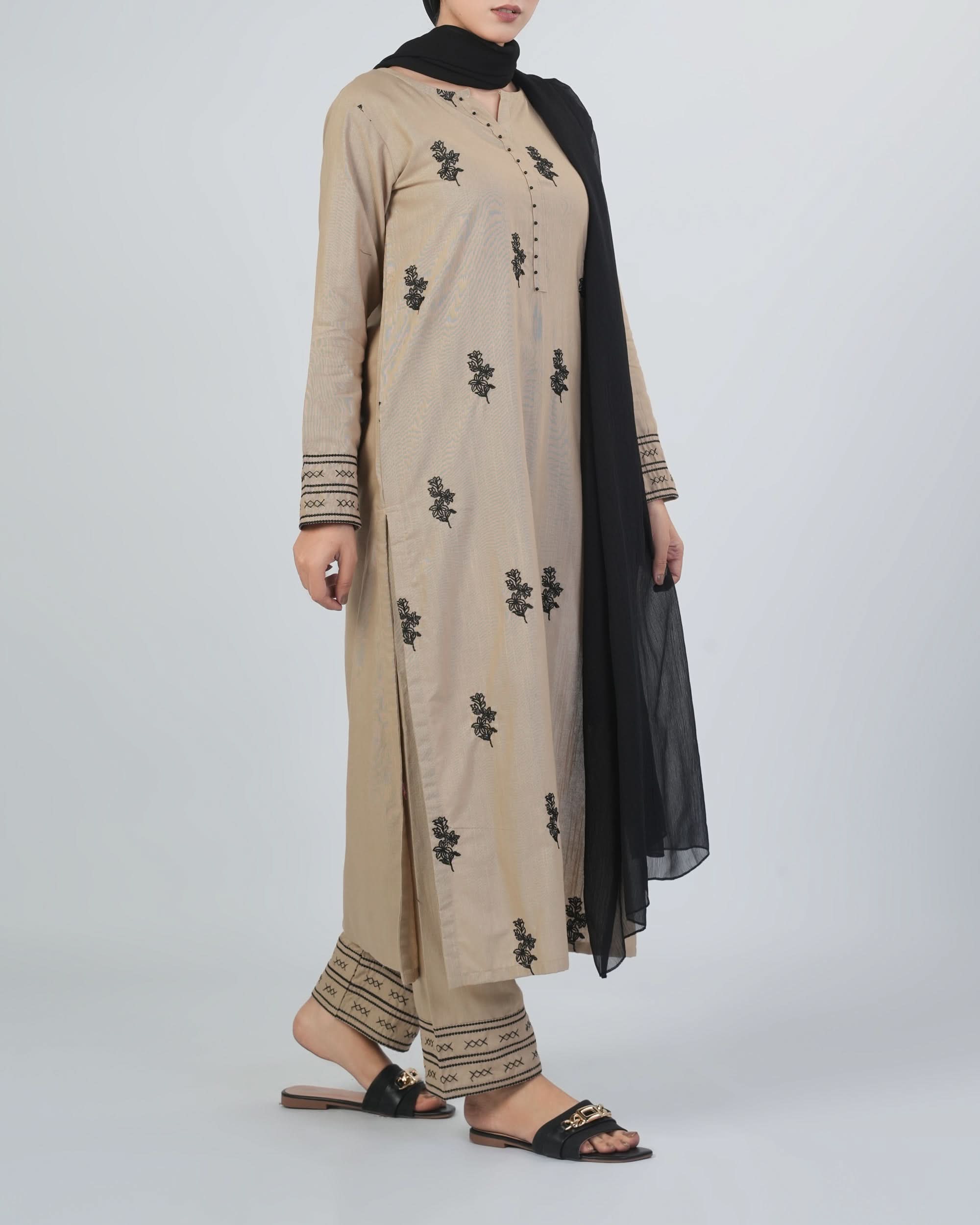 Women's Khaddar Embroidered 3Pcs Suit, Women Shalwar Suits, Chase Value, Chase Value