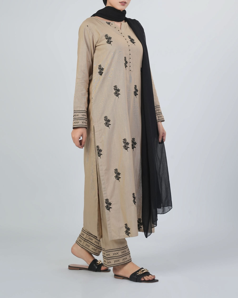 Women's Khaddar Embroidered 3Pcs Suit, Women Shalwar Suits, Chase Value, Chase Value