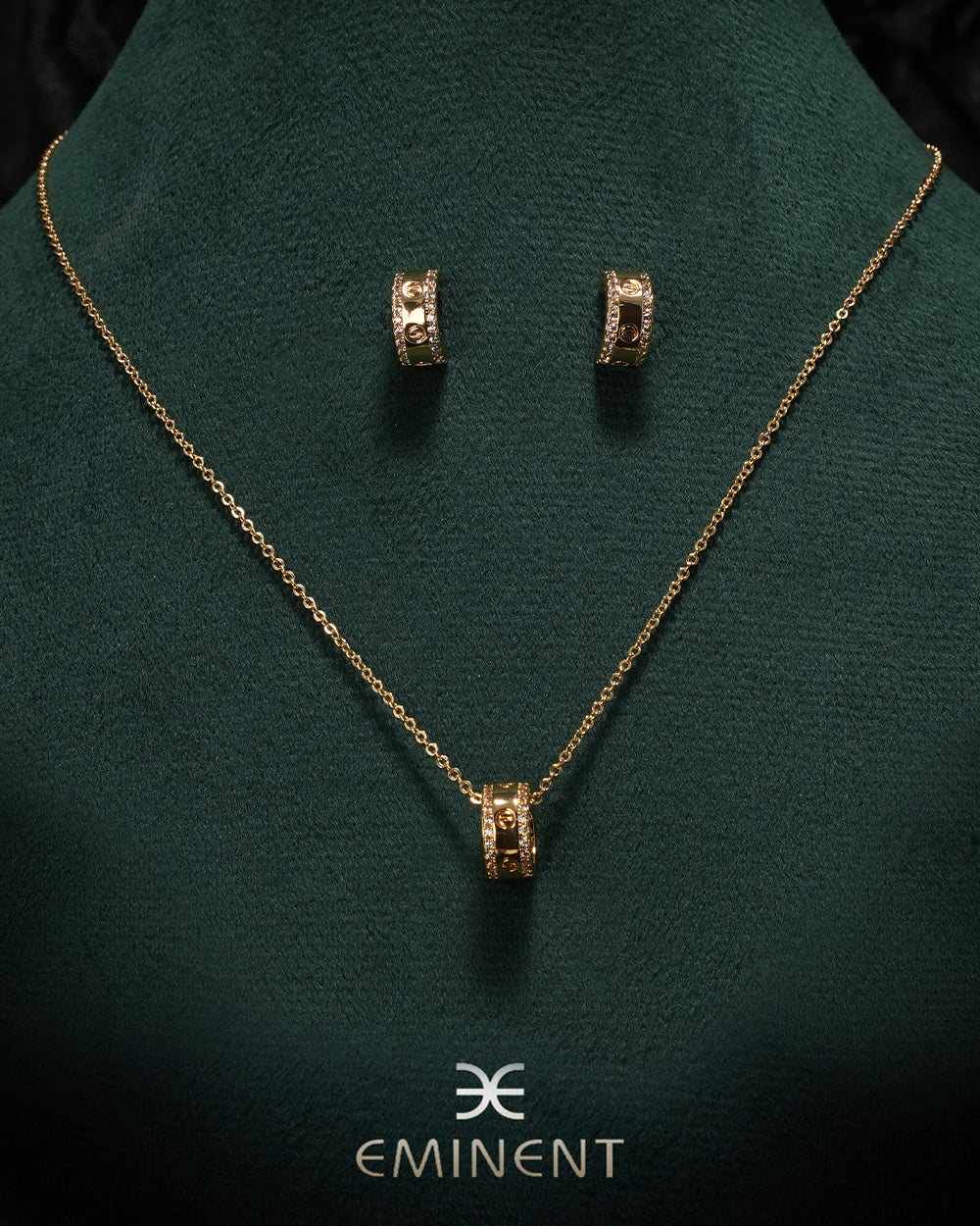 Eminent Women's Locket Set