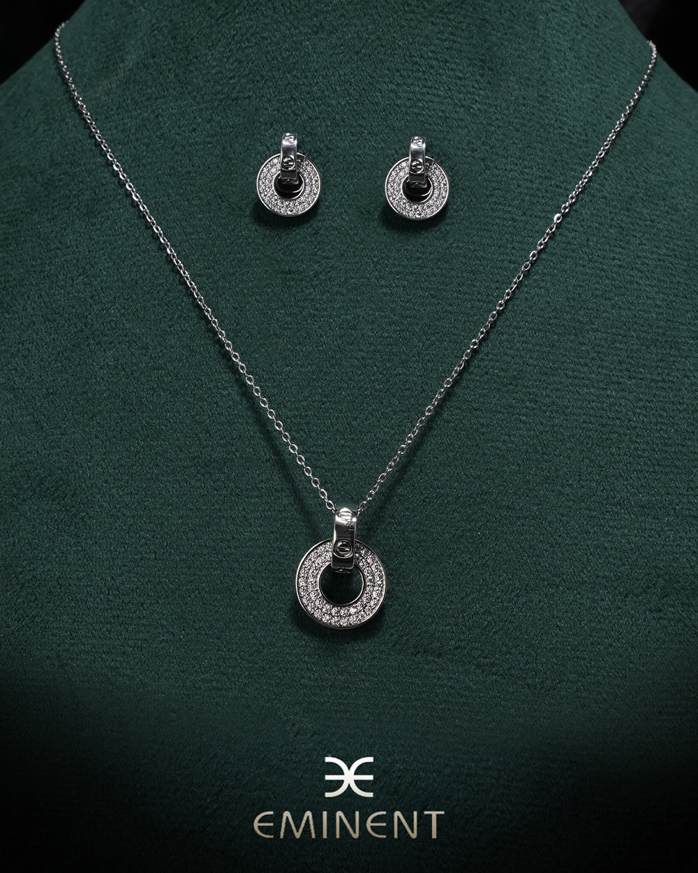 Eminent Women's Locket Set