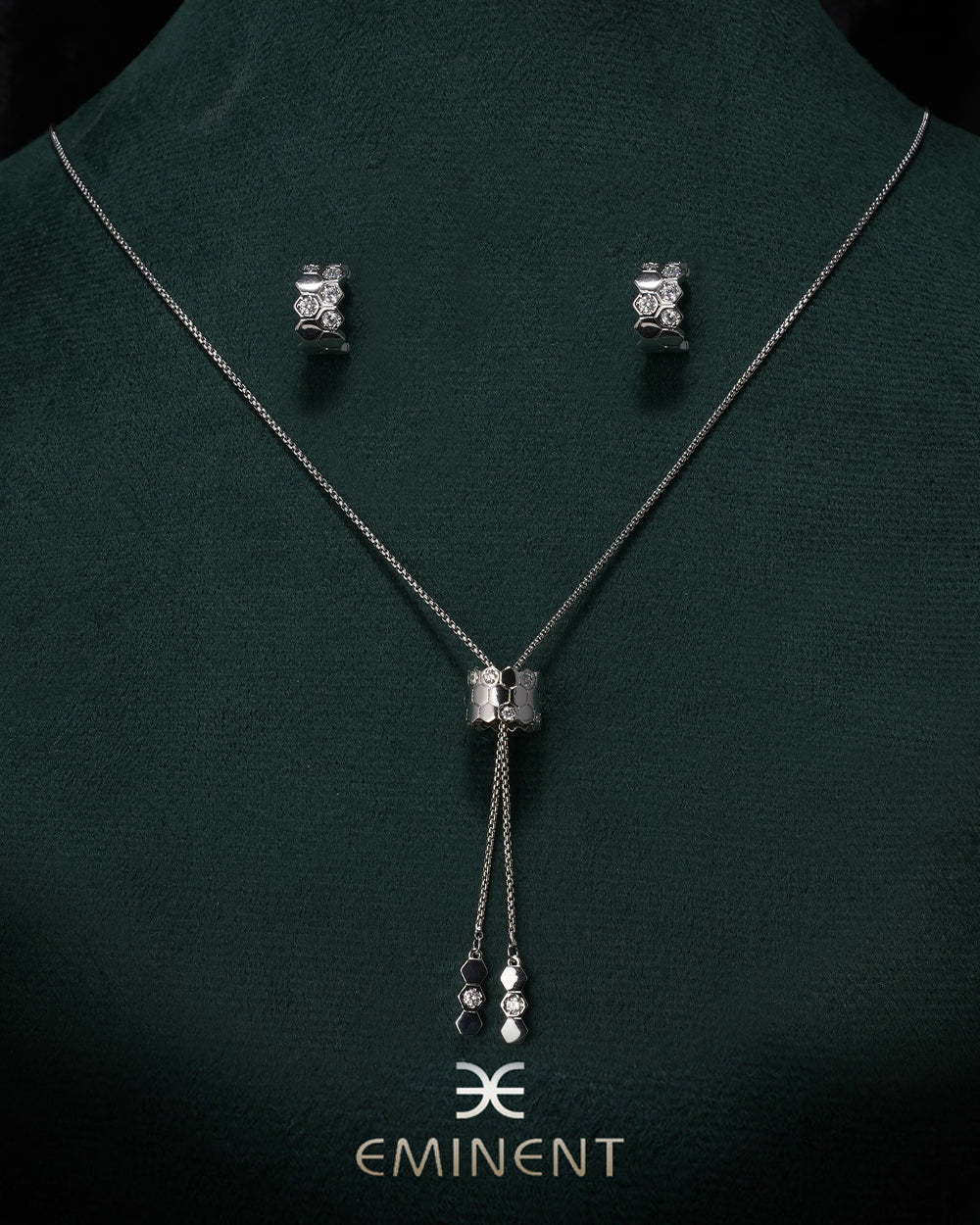 Eminent Women's Locket Set