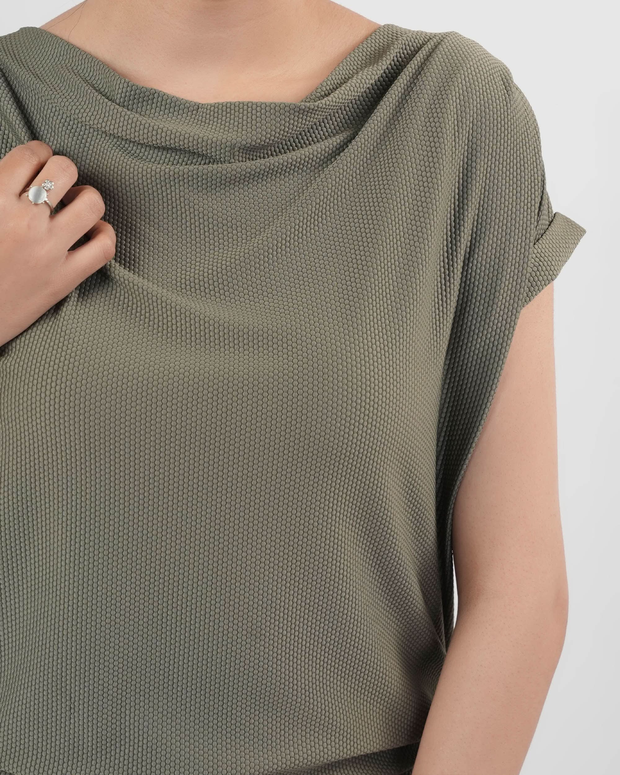 Eminent Women’s Top, Women T-Shirts & Tops, Eminent, Chase Value