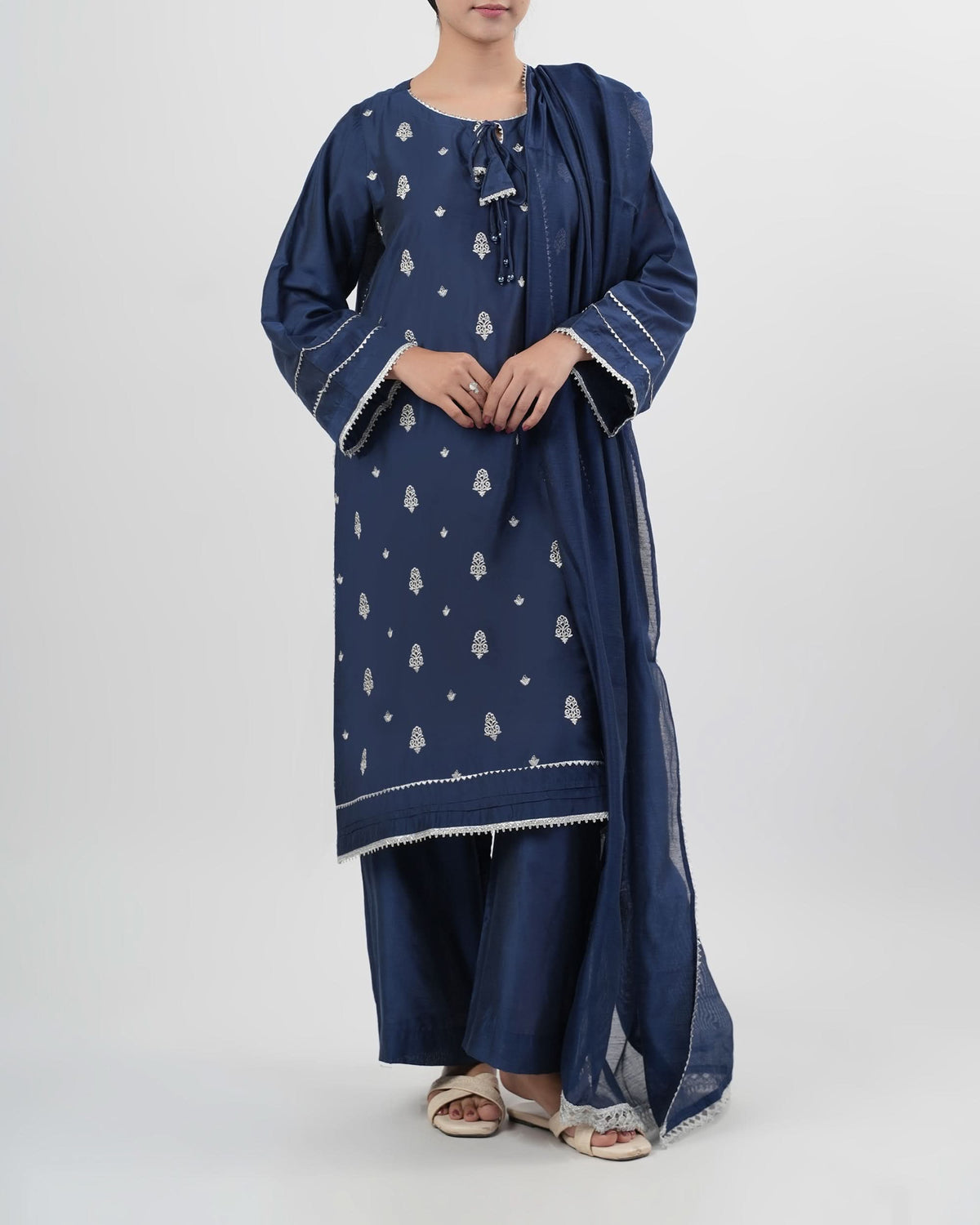 Eminent Women’s Ethnic Embroidered 3 Pcs Suit, Women Shalwar Suits, Eminent, Chase Value