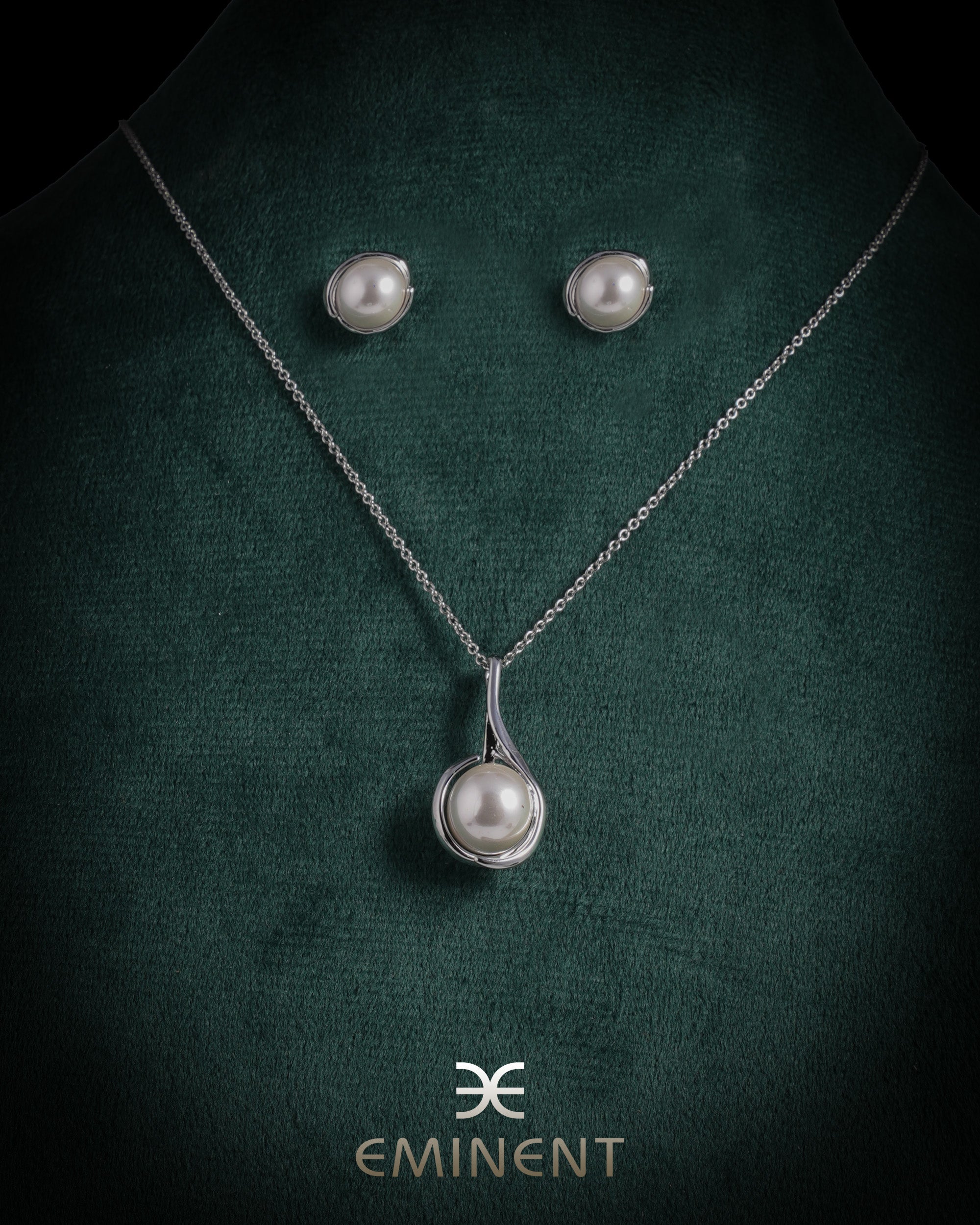 Eminent Women's Chain Locket Earing Set, Girls Jewellery Sets, Eminent, Chase Value