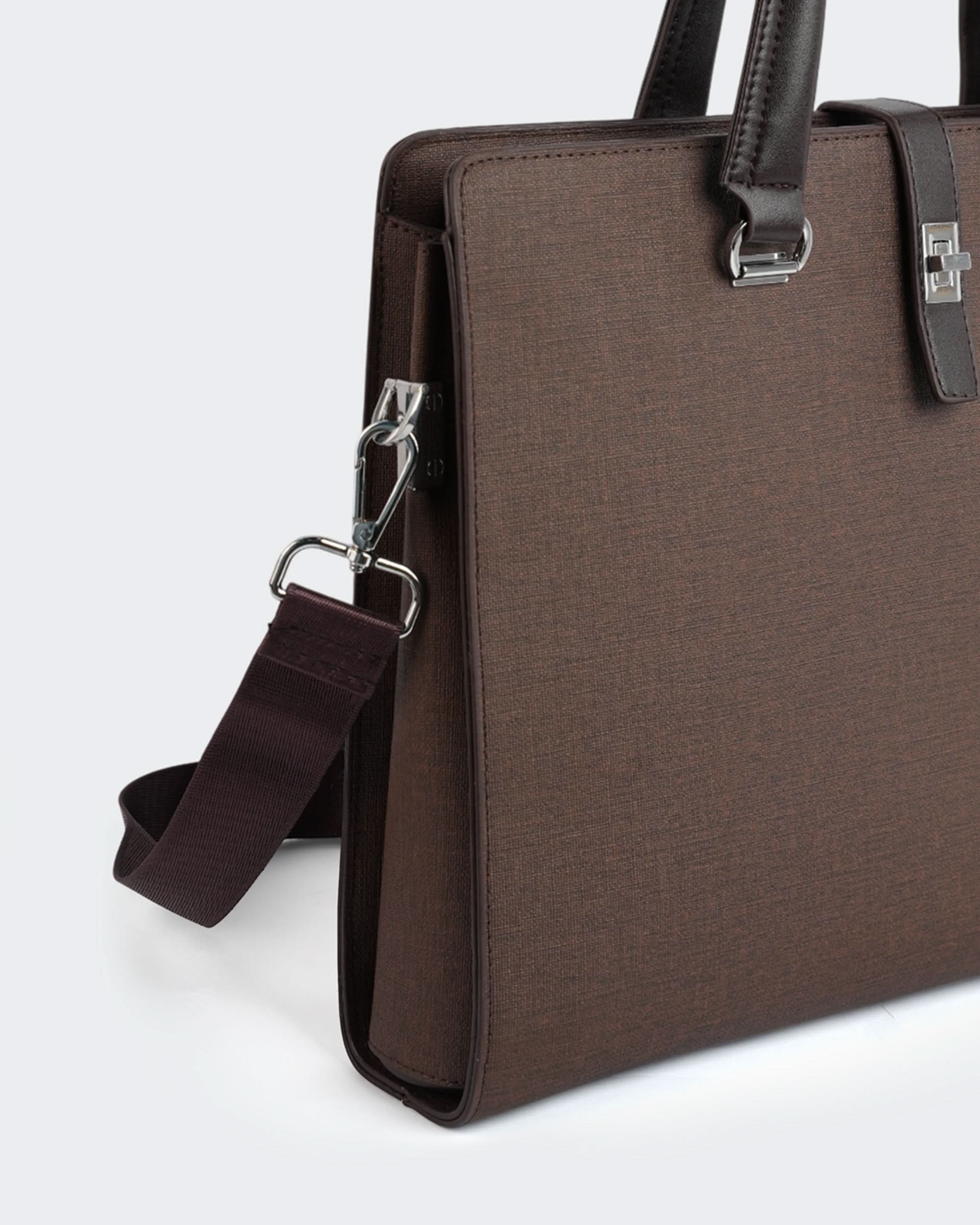 Eminent Leather Laptop Bag, Bags & Accessories, Eminent, Chase Value