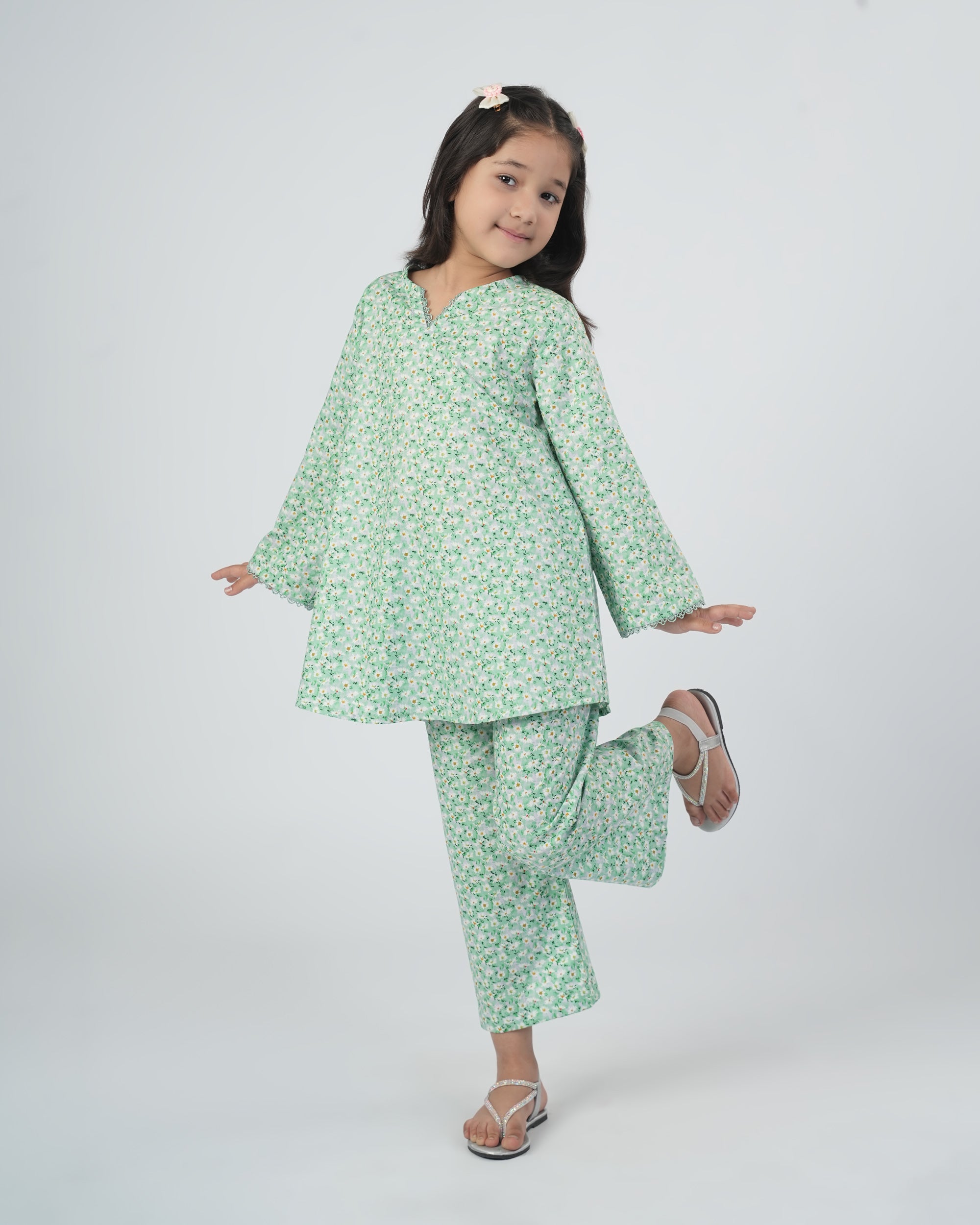 Valuables Girls Shalwar Kameez, Girls Shalwar Kameez, Chase Value, Chase Value