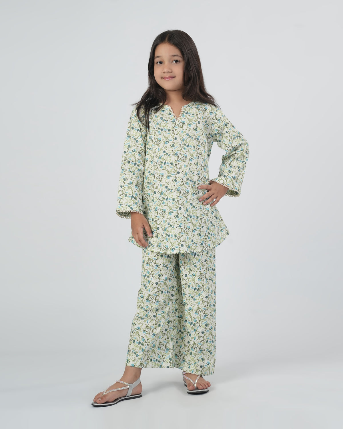 Valuables Girls Shalwar Kameez, Girls Shalwar Kameez, Chase Value, Chase Value