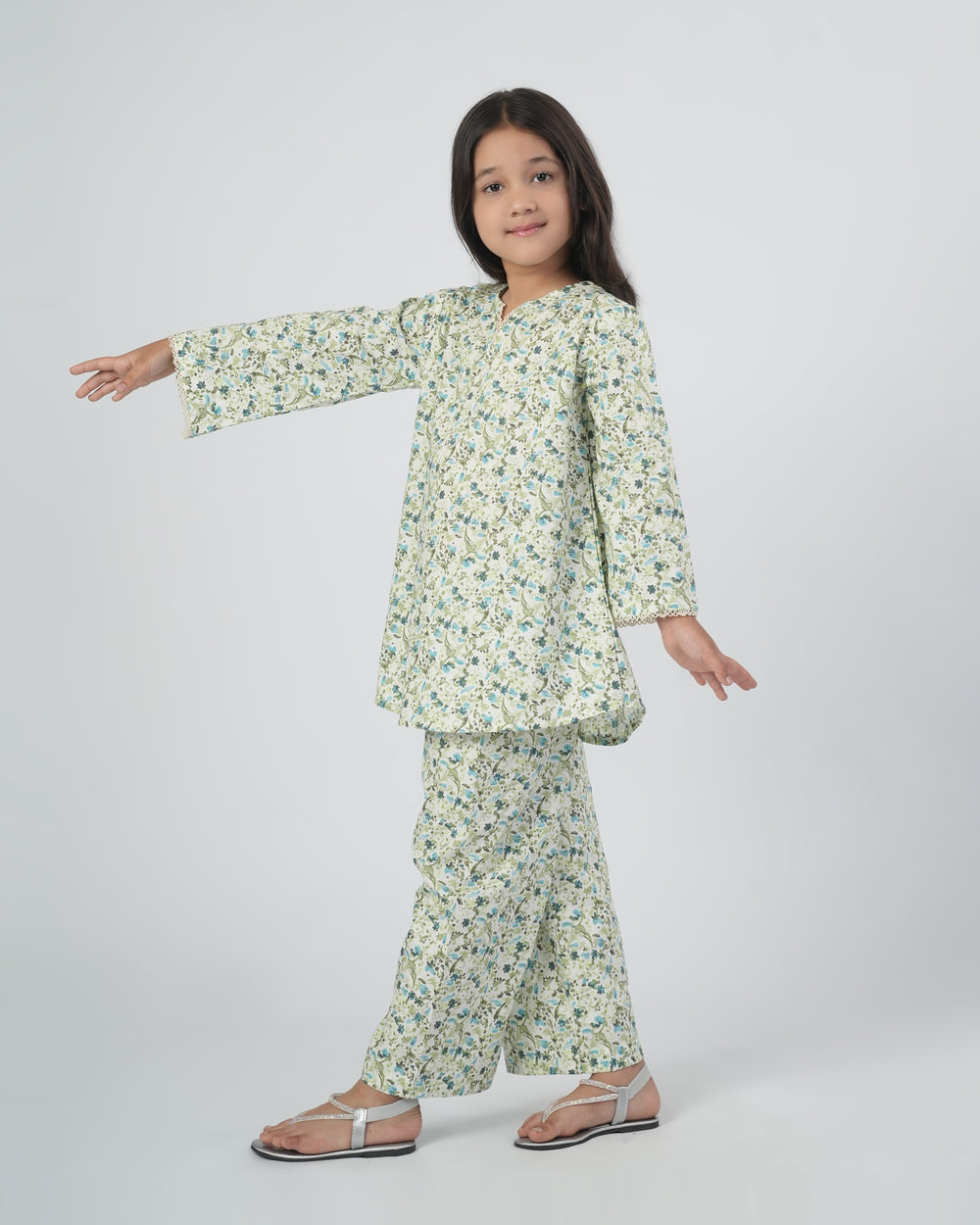 Valuables Girls Shalwar Kameez, Girls Shalwar Kameez, Chase Value, Chase Value