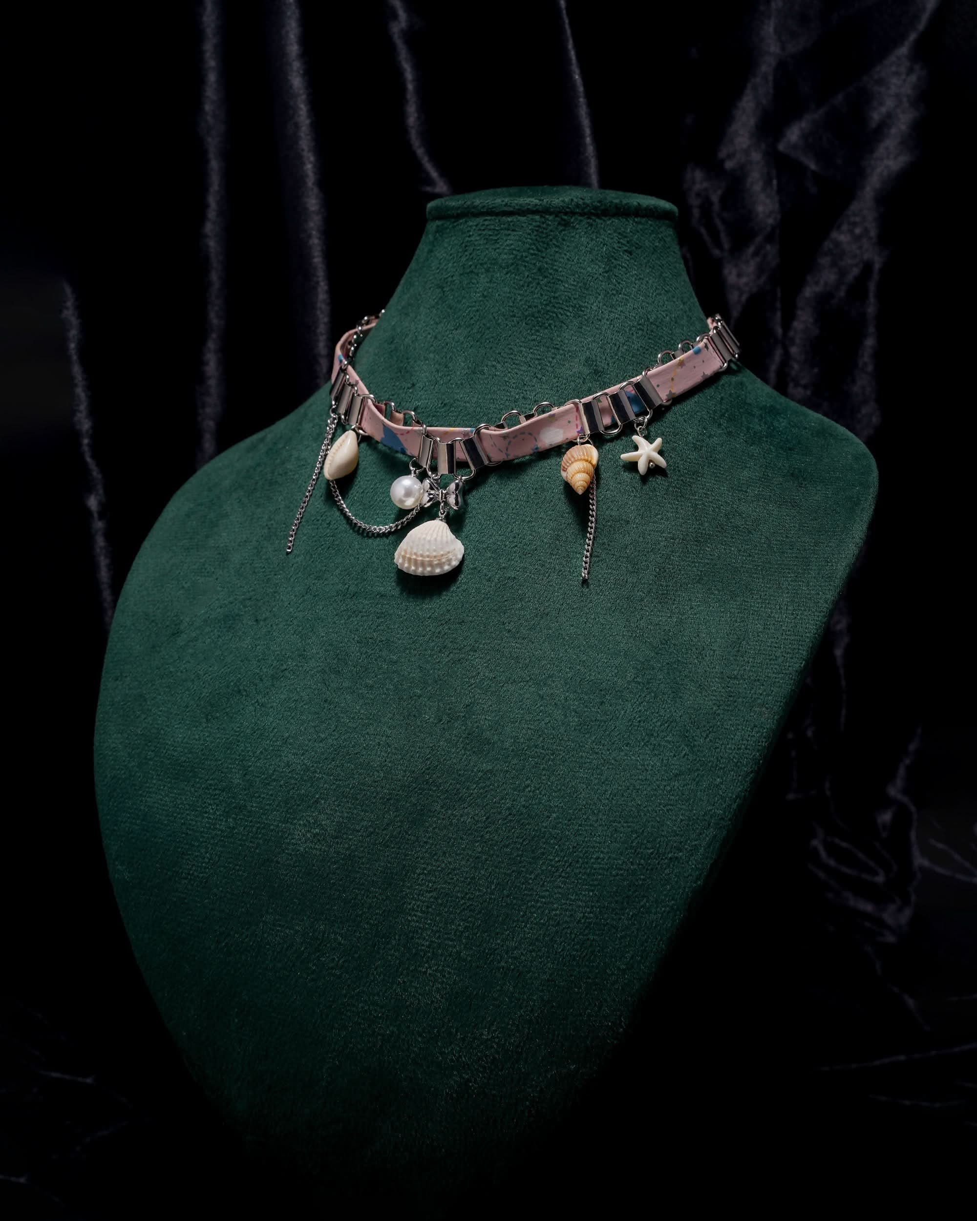 Eminent Girls Neck Band, Girls Necklace & Chains, Eminent, Chase Value