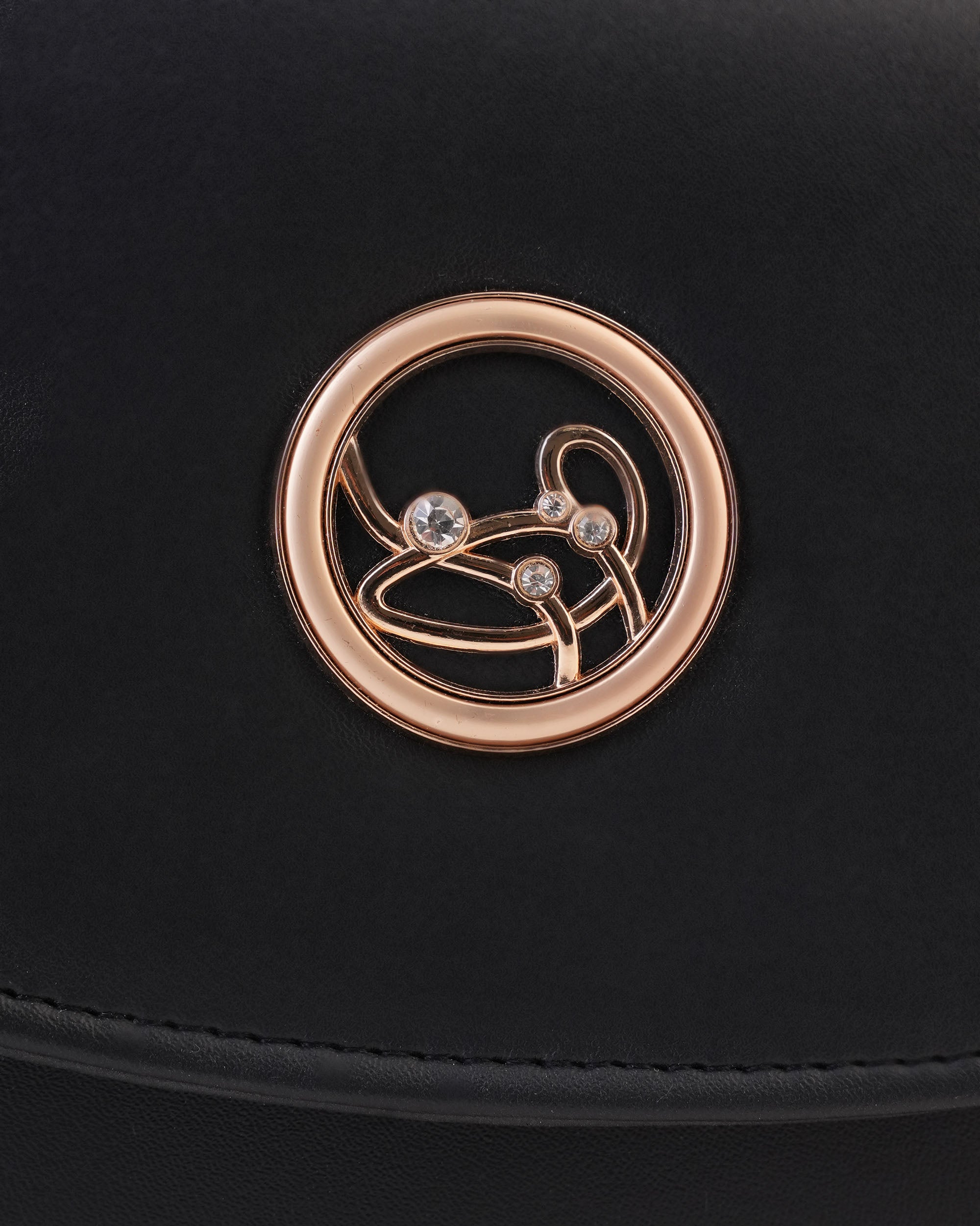 Women’s Shoulder Bag