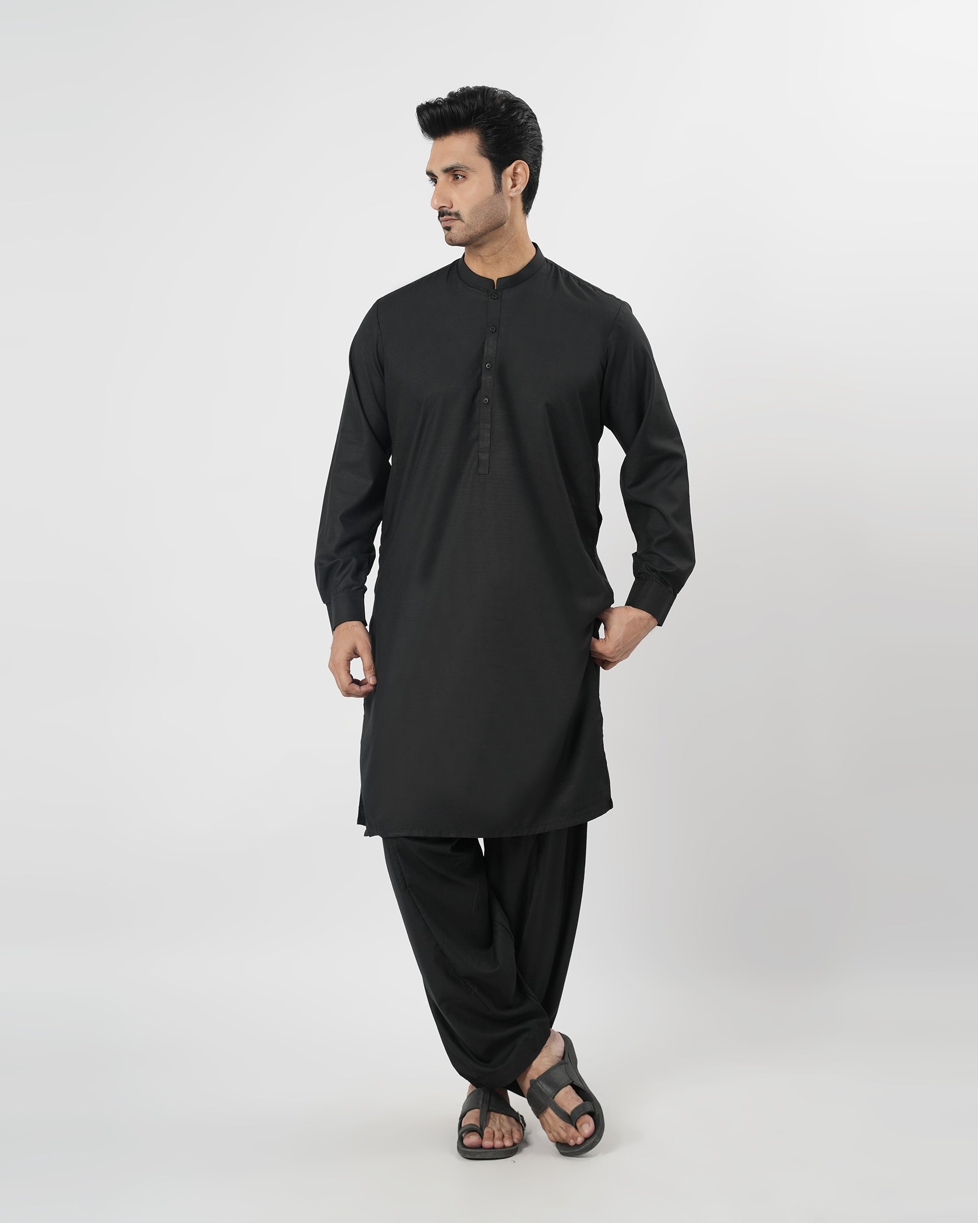 Valuables Men’s Plain Shalwar Kameez
