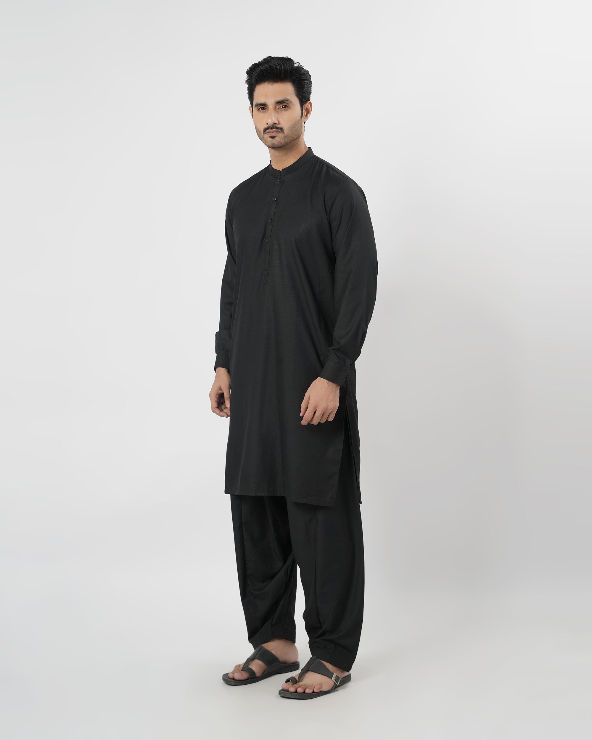 Valuables Men’s Plain Shalwar Kameez