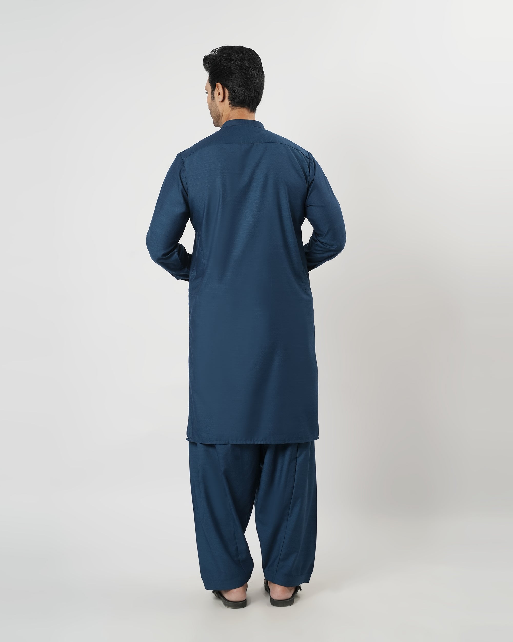 Valuables Men’s Plain Shalwar Kameez