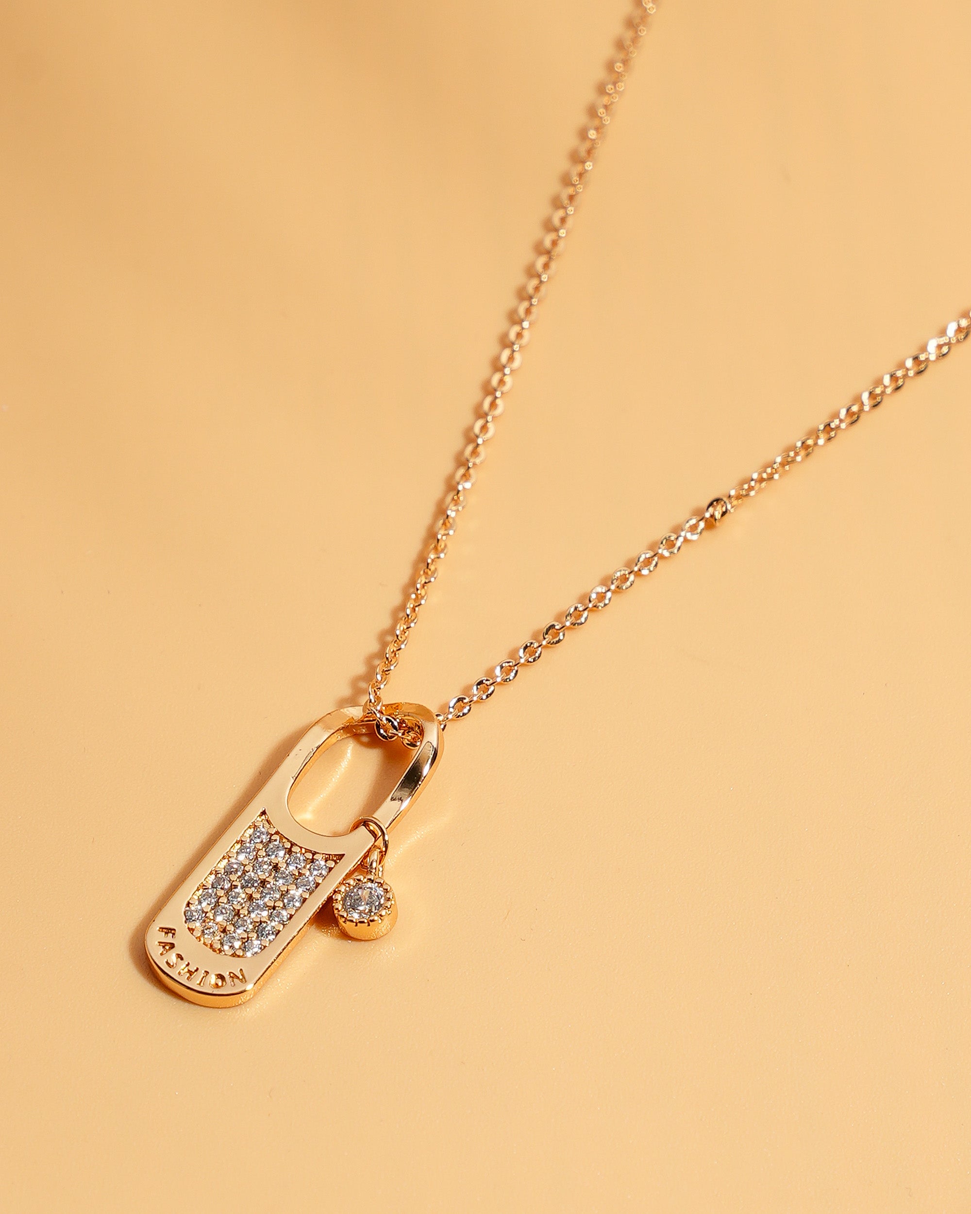 Eminent Women's Locket Set
