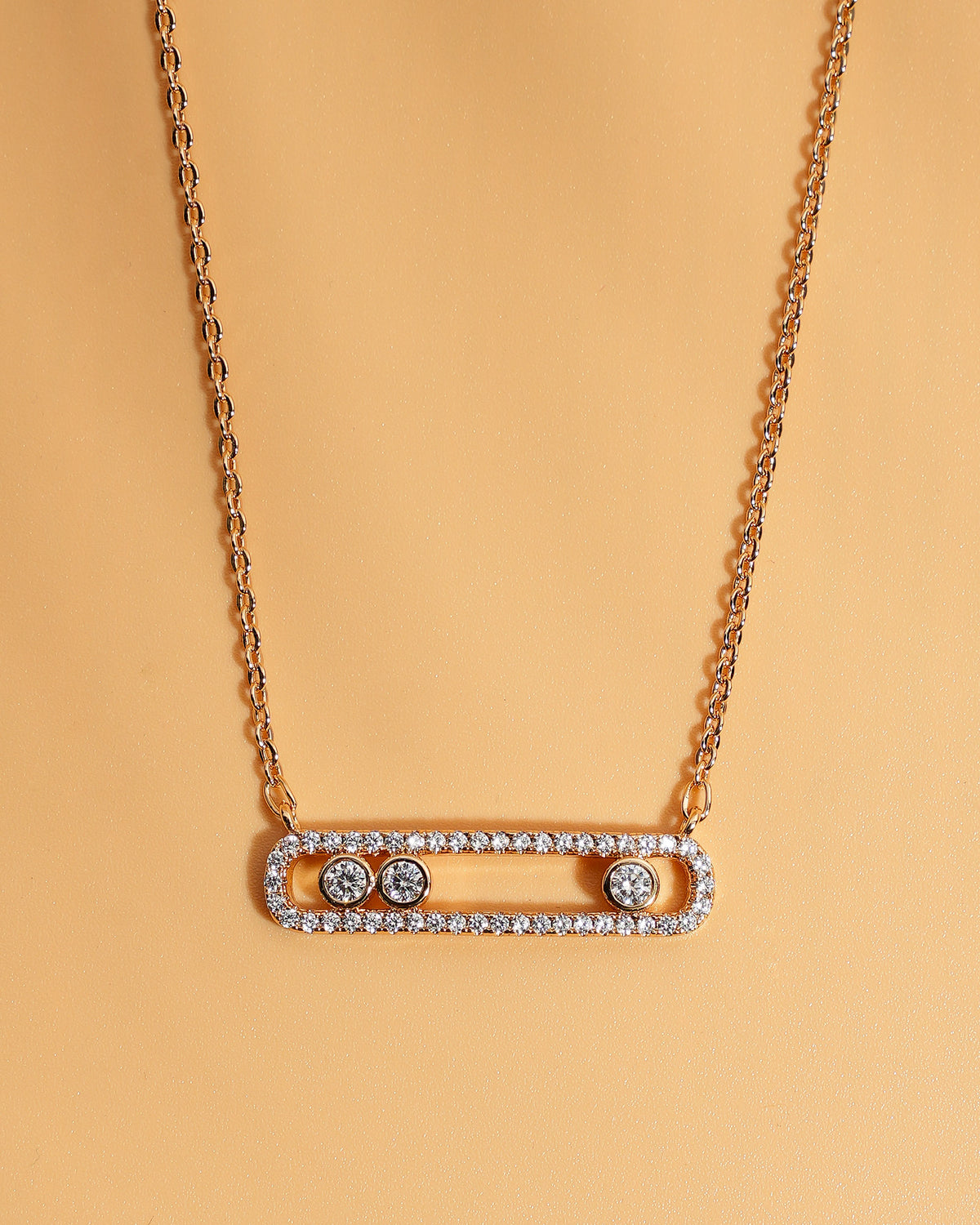 Eminent Women's Locket Set