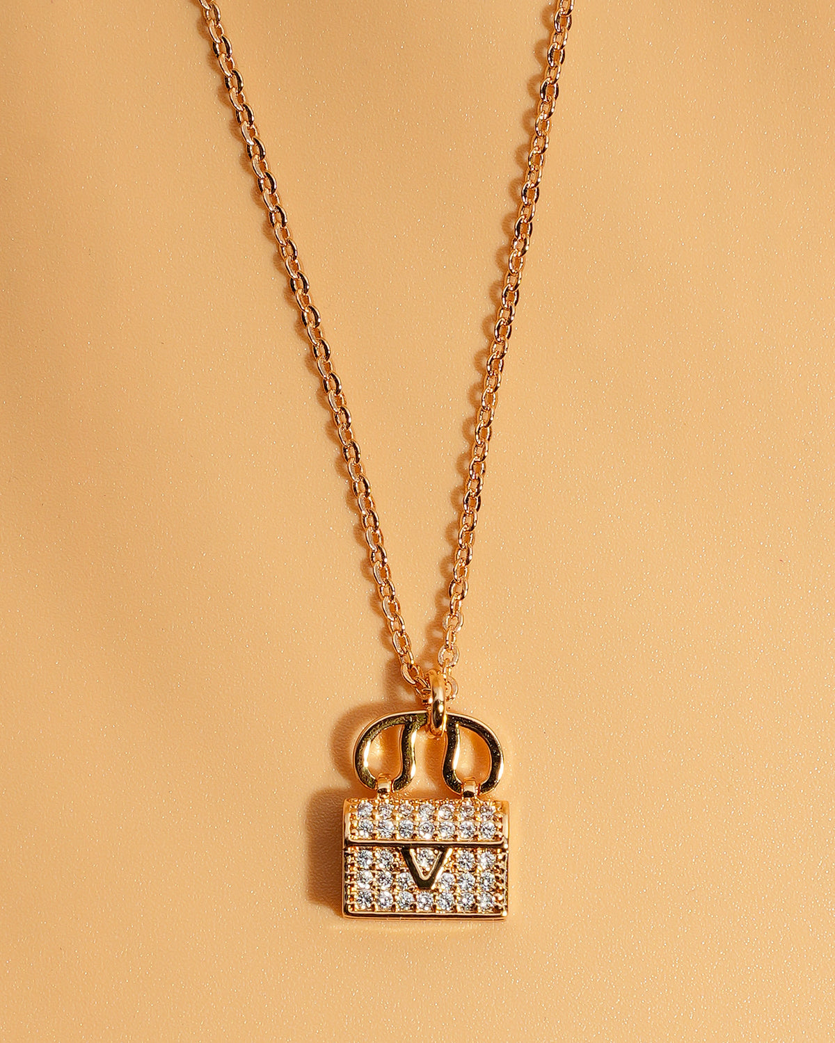 Eminent Women's Locket Set